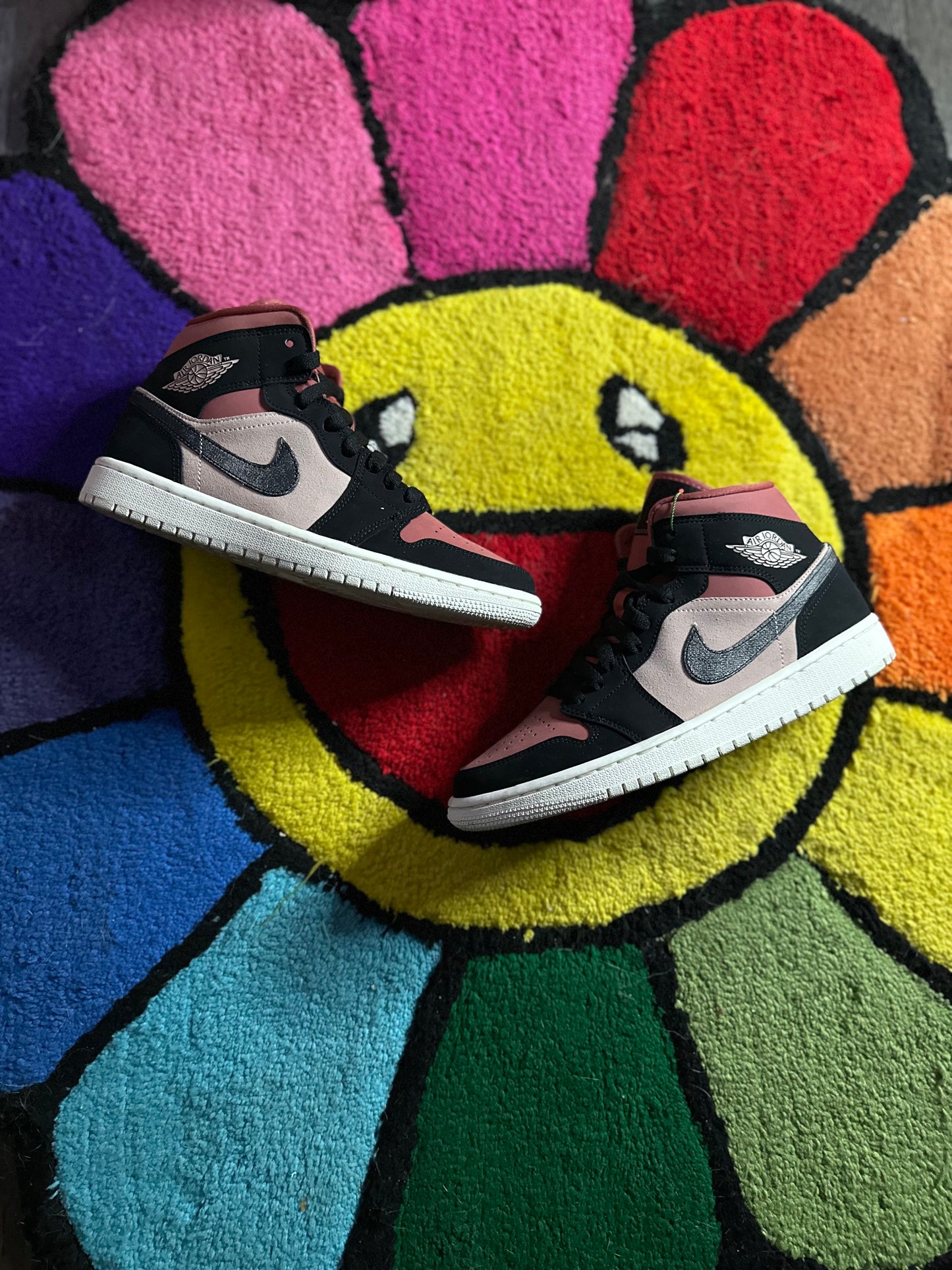 Jordan 1 Mid “Canyon Rust” (W)