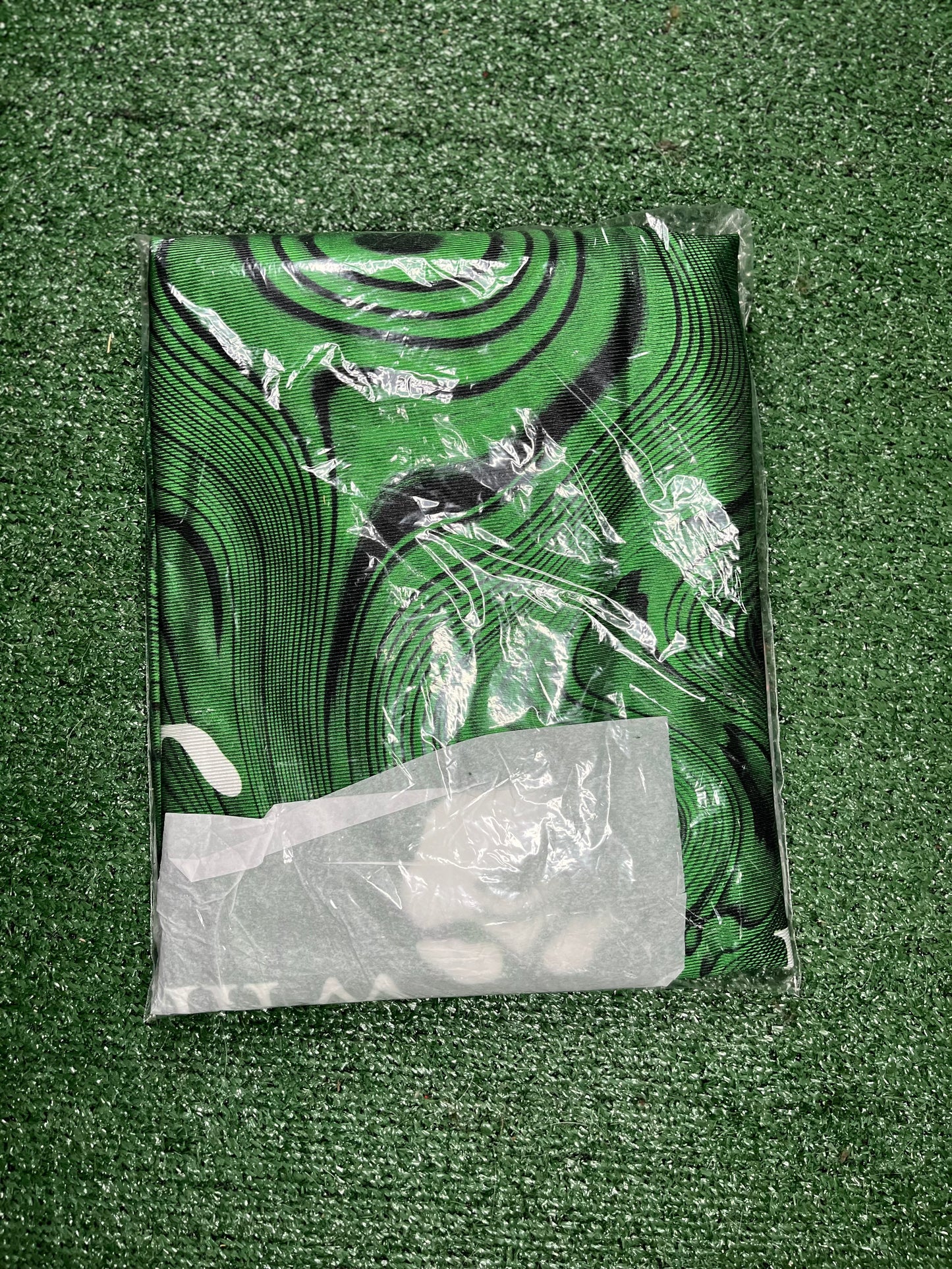 Nike X Off-White Allover Print Jersey
“Kelly Green”