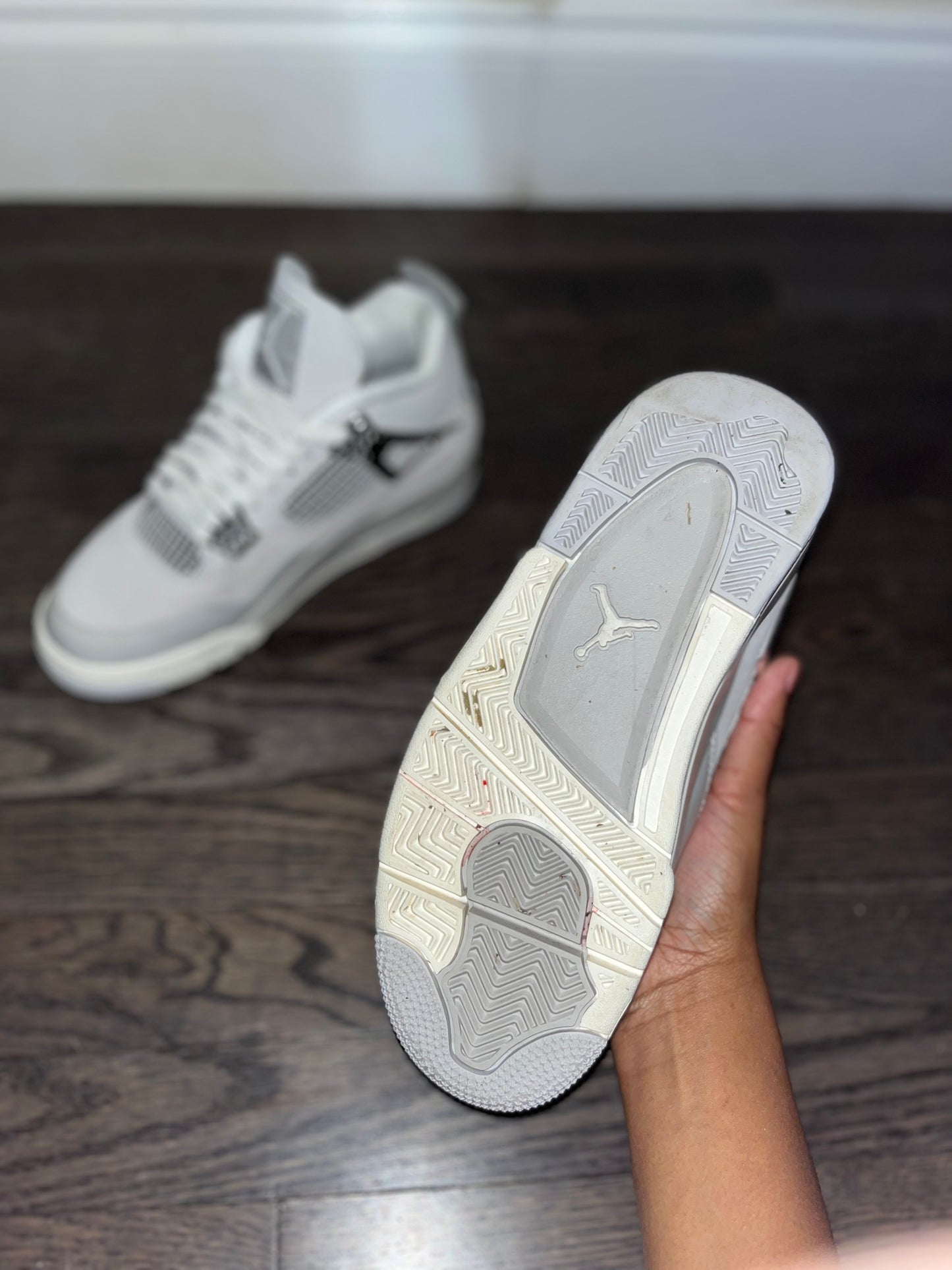 Air Jordan 4 Retro “ Frozen Moments”