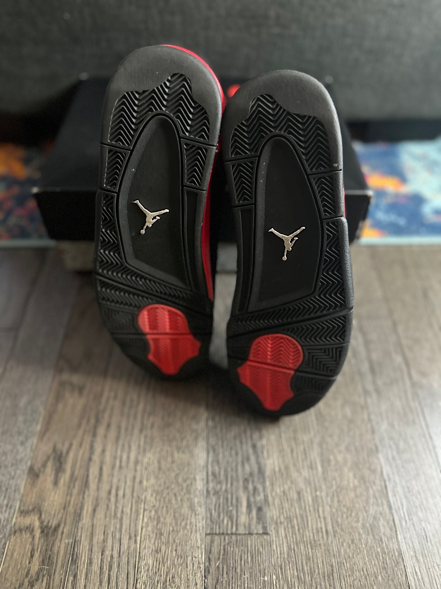 Air Jordan 4 Retro “Red Thunder”