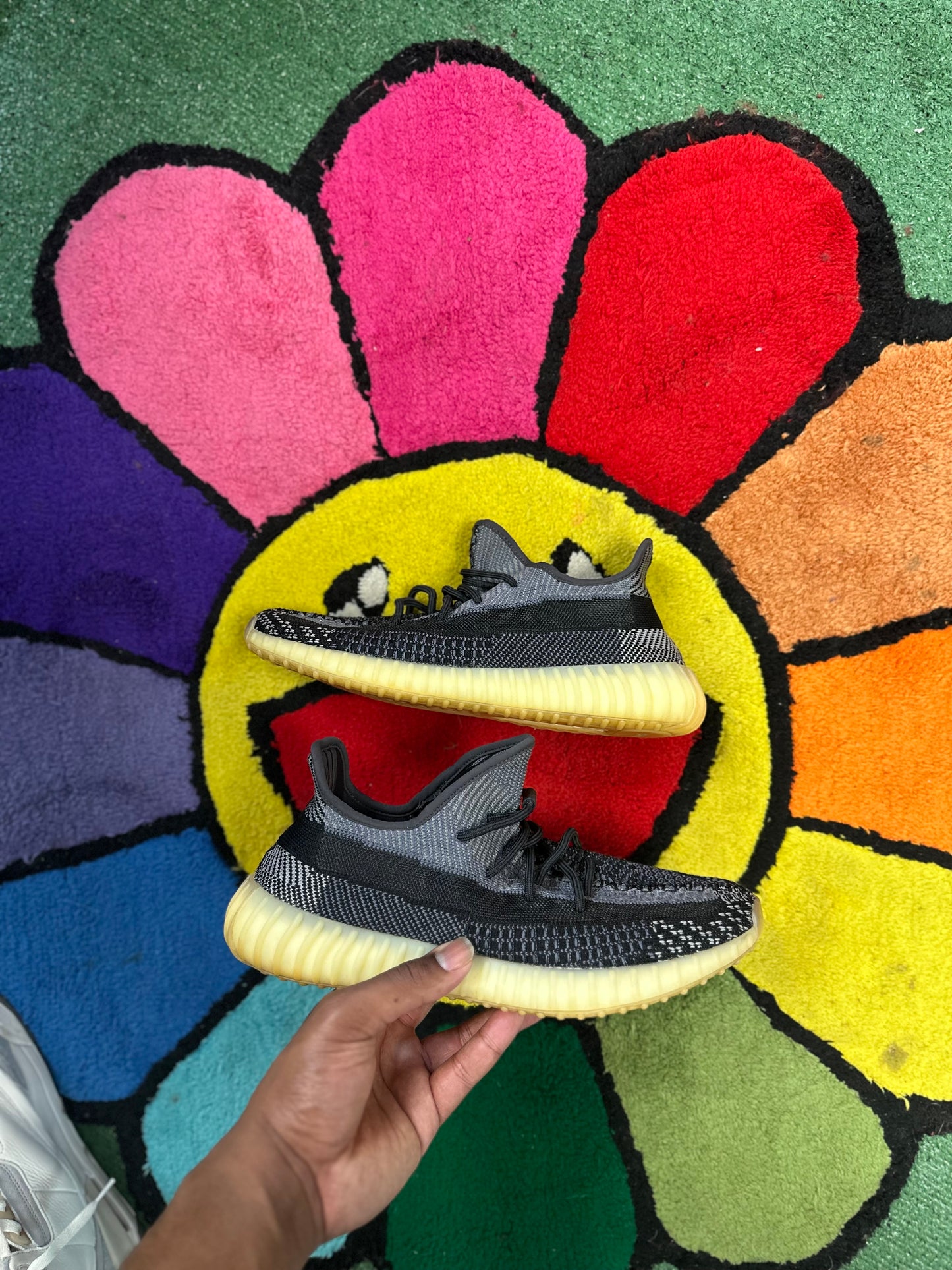 Adidas Yeezy Boost 350 V2 “Carbon”