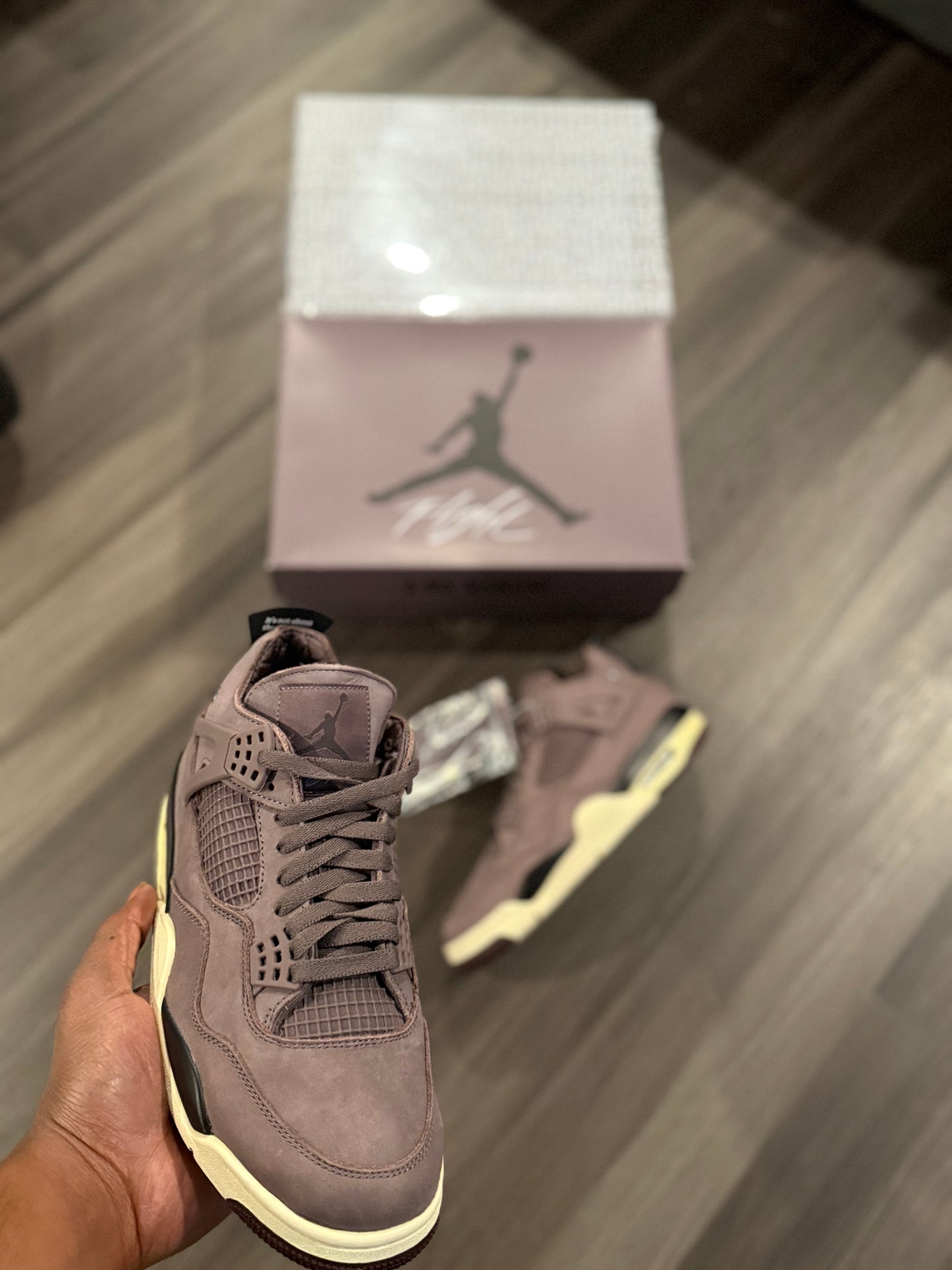 Jordan 4 Retro SP “A Ma Manière Violet Ore”