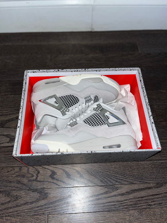 Air Jordan 4 Retro “ Frozen Moments”