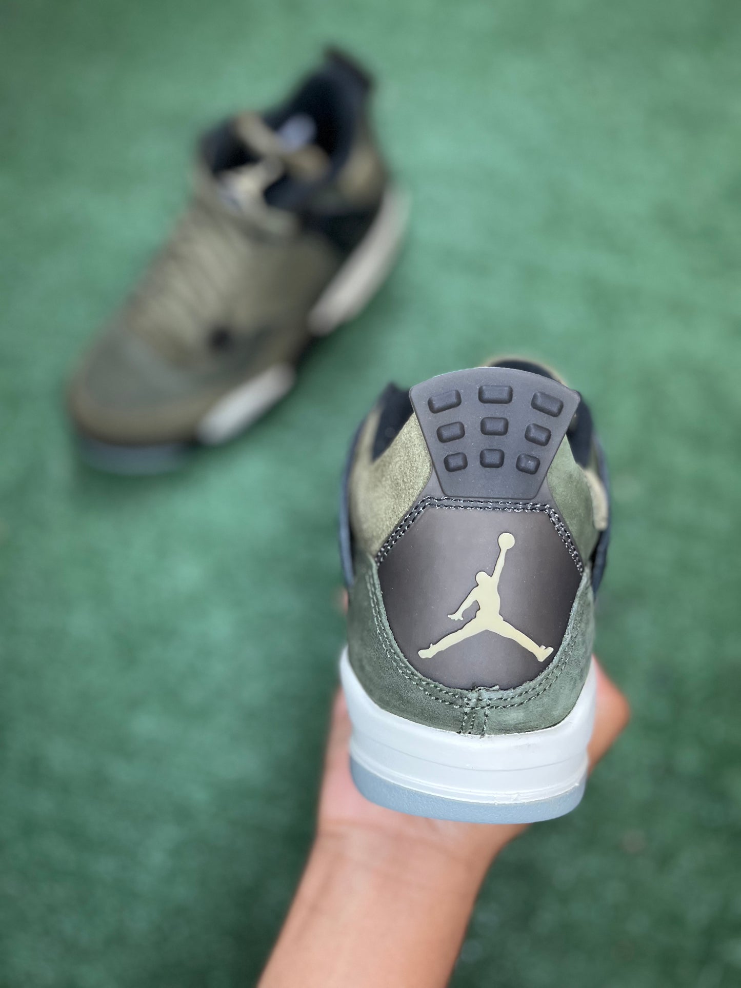 Jordan 4 Retro “Craft Olive”