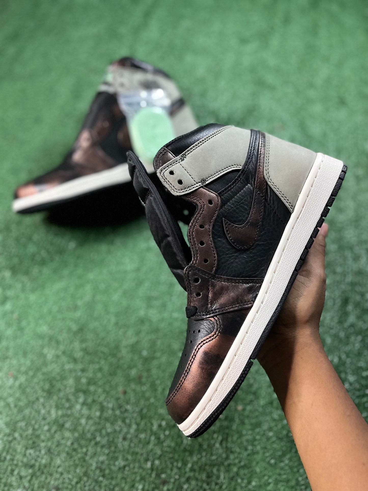 Jordan 1 High Retro “Light Army Rust Shadow Patina”