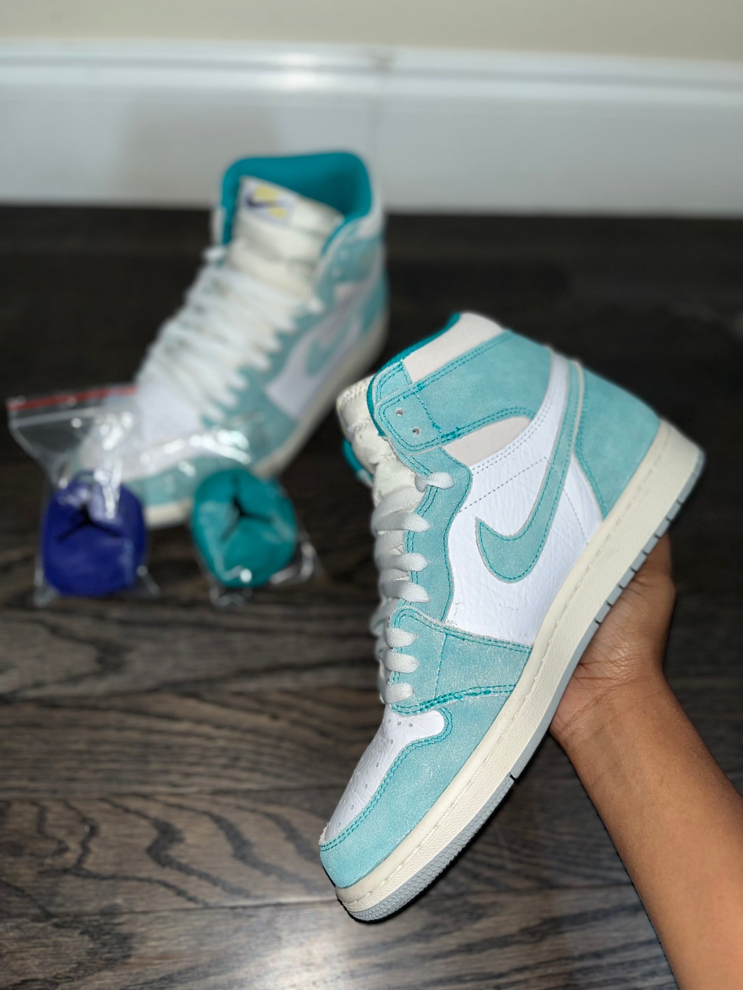 Air Jordan 1 Retro High OG “Turbo Green”