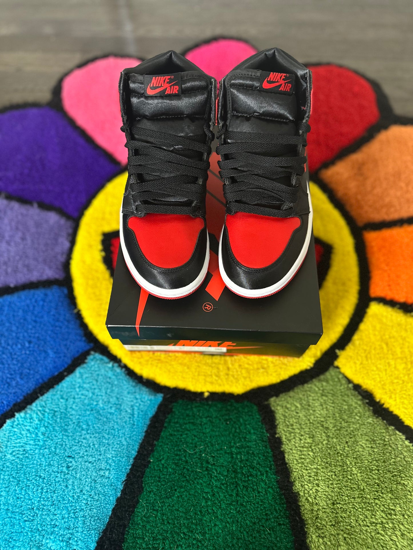 Jordan 1 Retro High “Satin Bred”