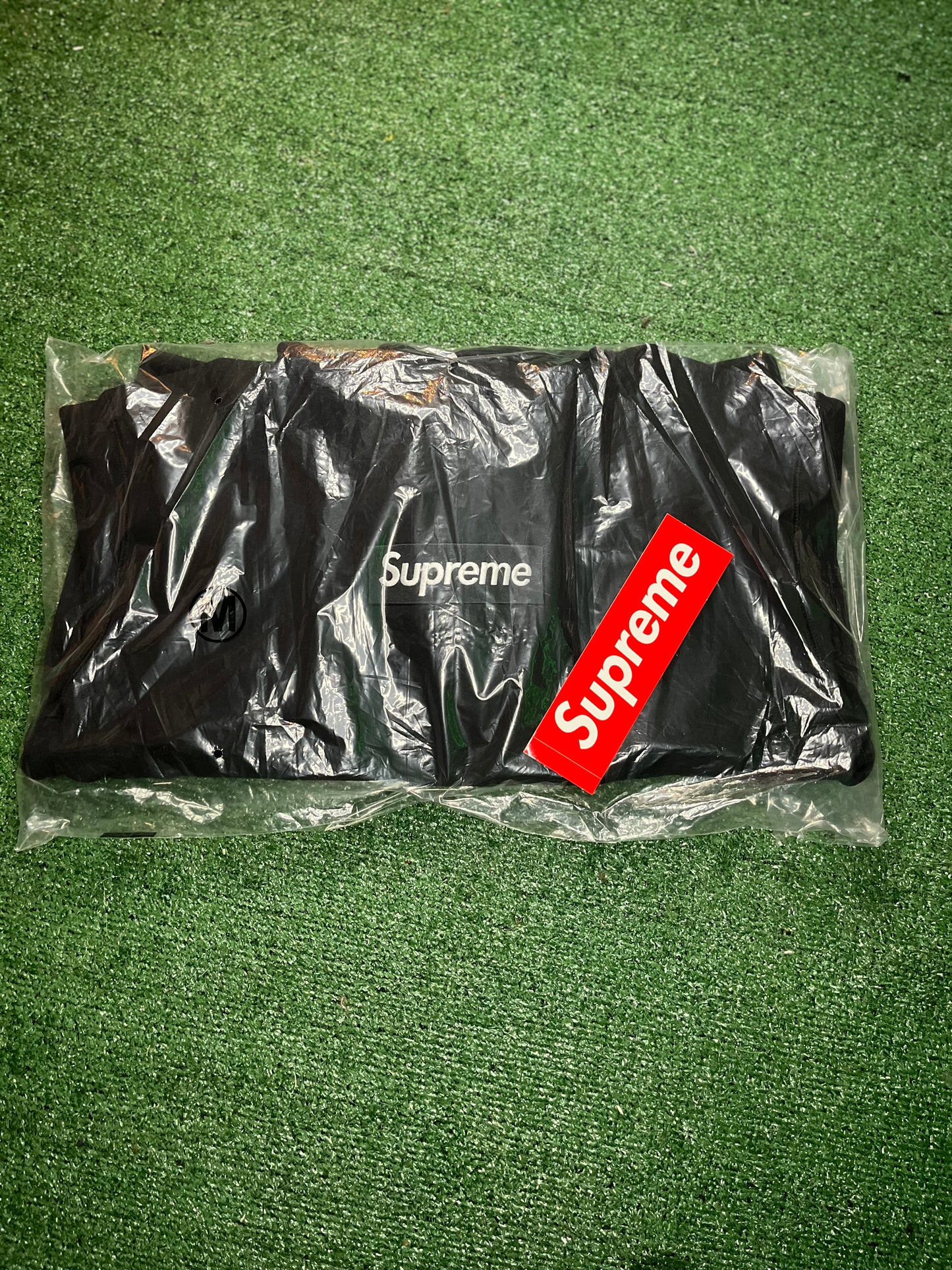 Supreme Box Logo Hooded Sweatshirt 
“BLACK”