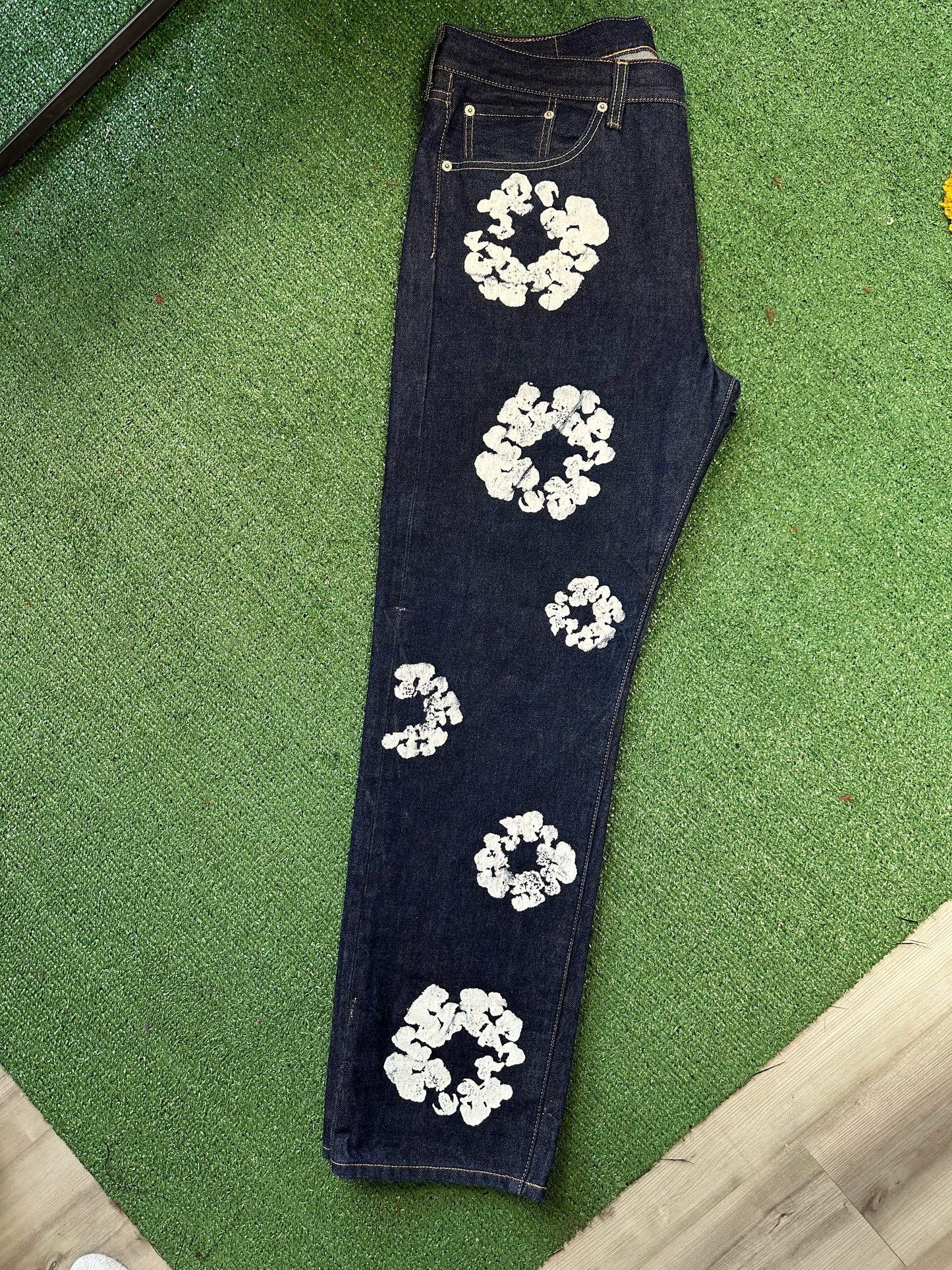 Denim Tears Cotton Wreath x 501 Levi Jeans