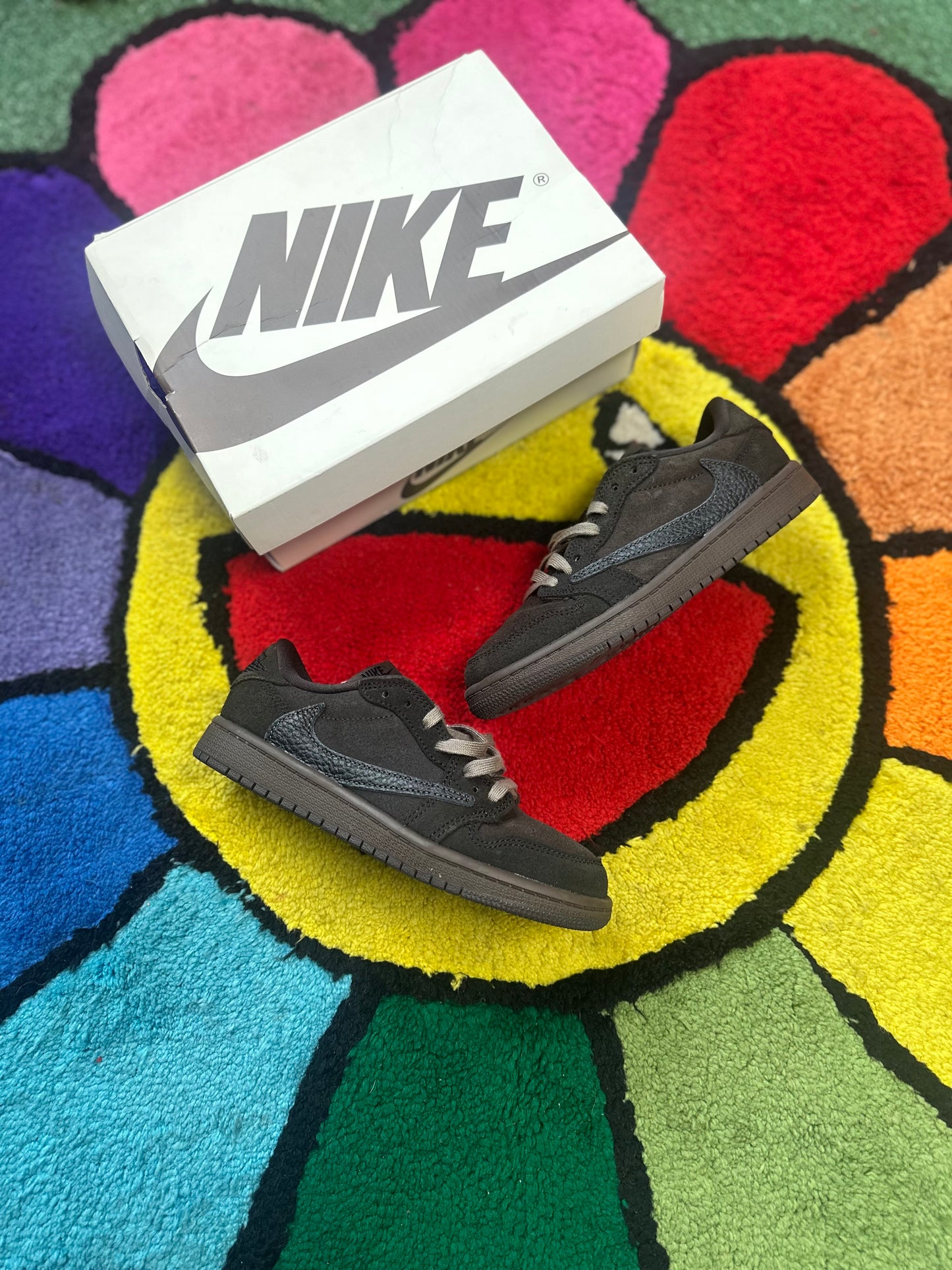 Travis Scott X Air Jordan 1 Retro Low “Velvet Brown”