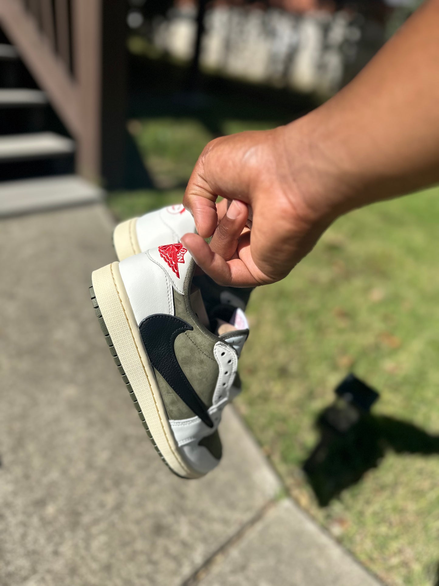 Jordan 1 Retro Low OG SP “Travis Scott Medium Olive”