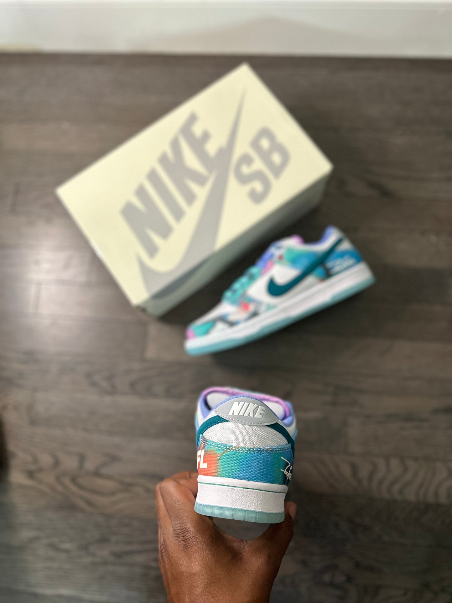 Nike SB Dunk Low “Futura Laboratories Bleached Aqua”