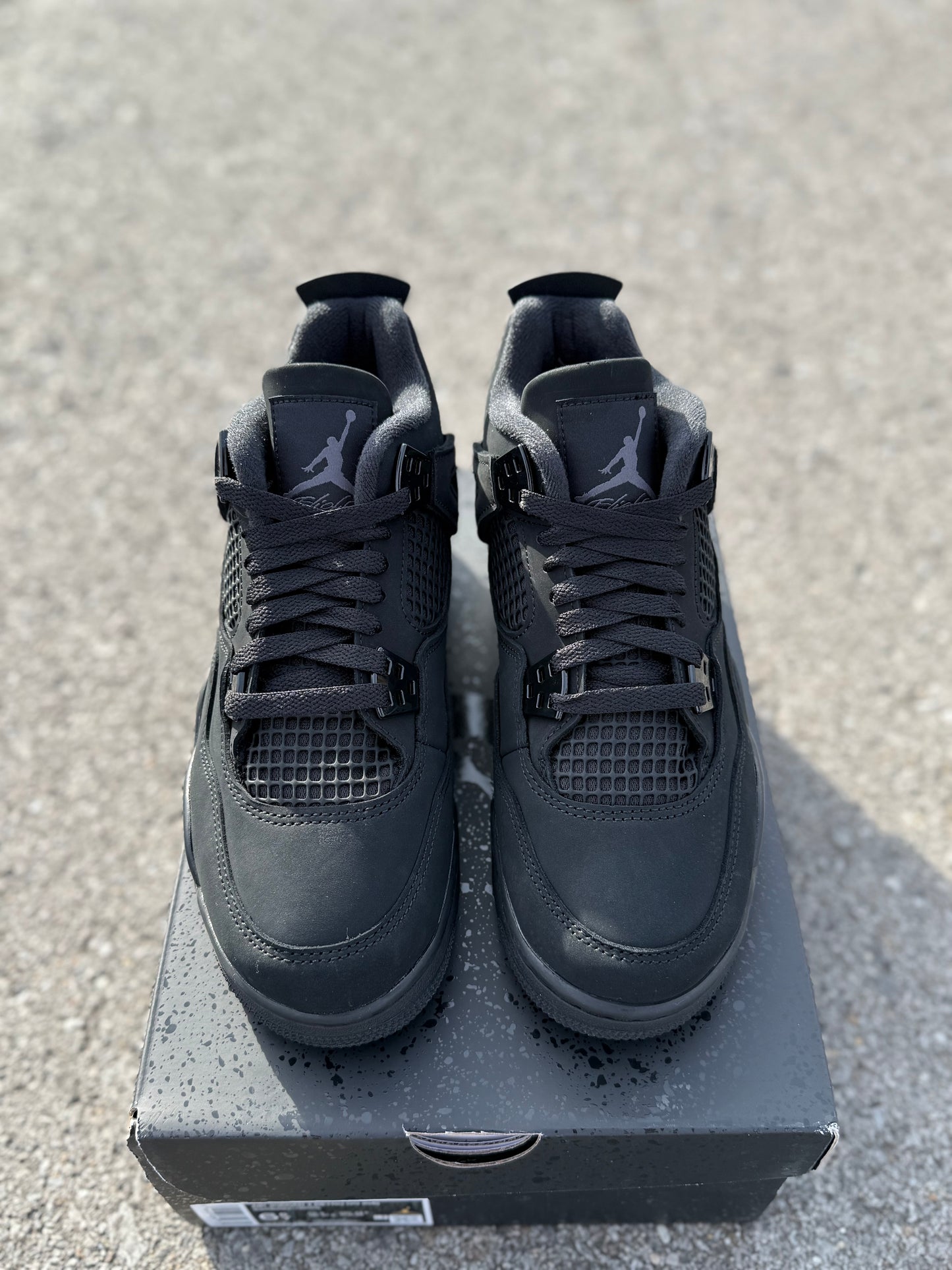Jordan 4 Retro “Black Cat” (2025)