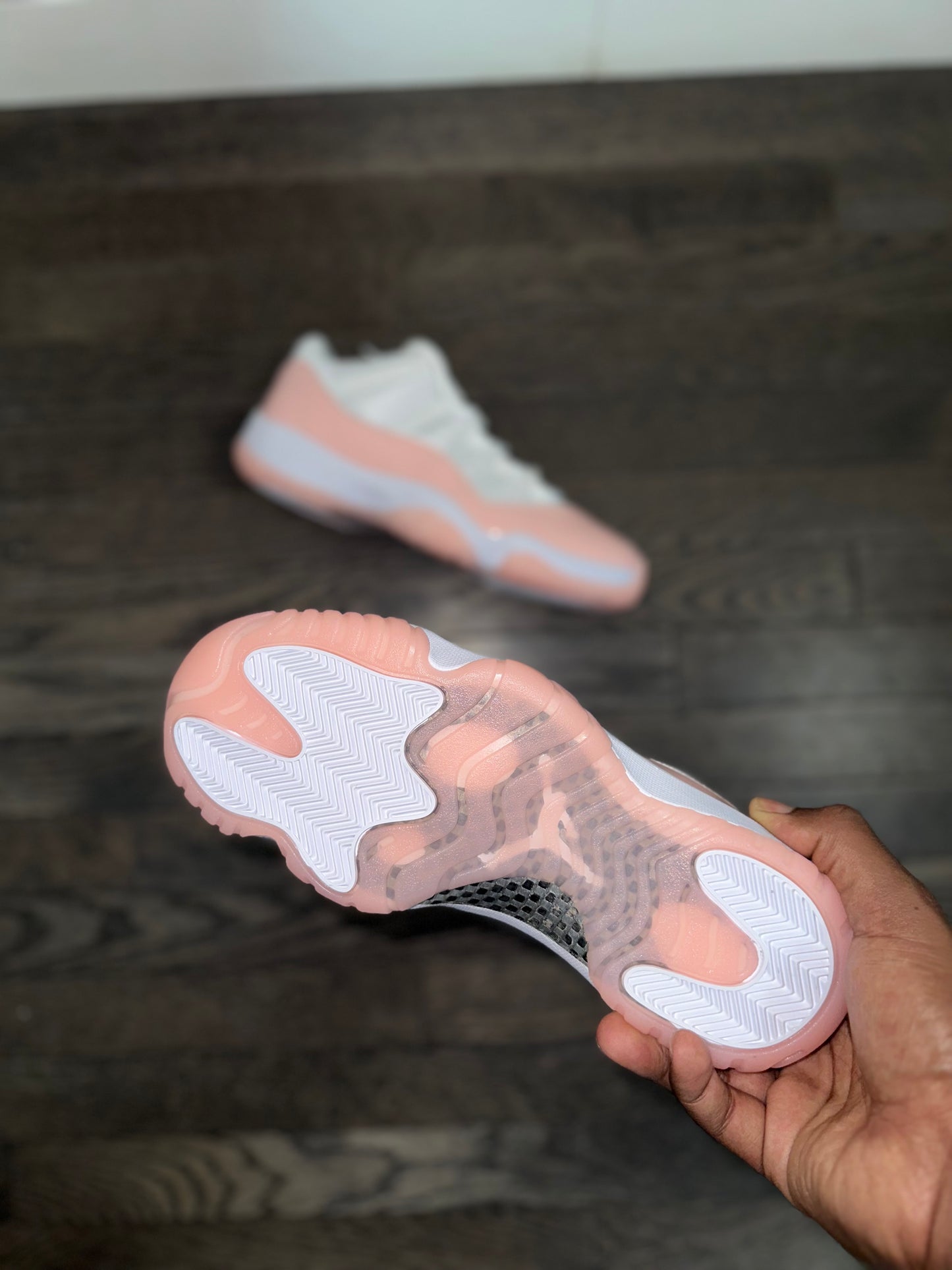 Jordan 11 Retro Low “Legend Pink”