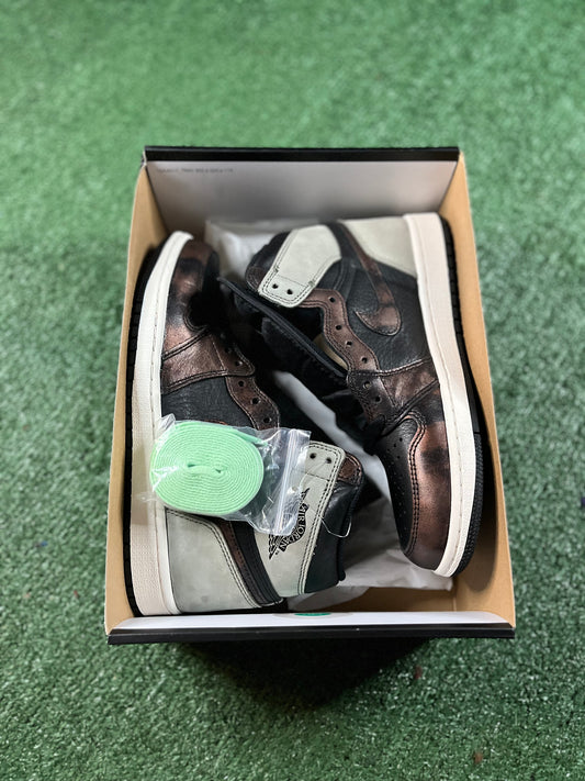 Jordan 1 High Retro “Light Army Rust Shadow Patina”