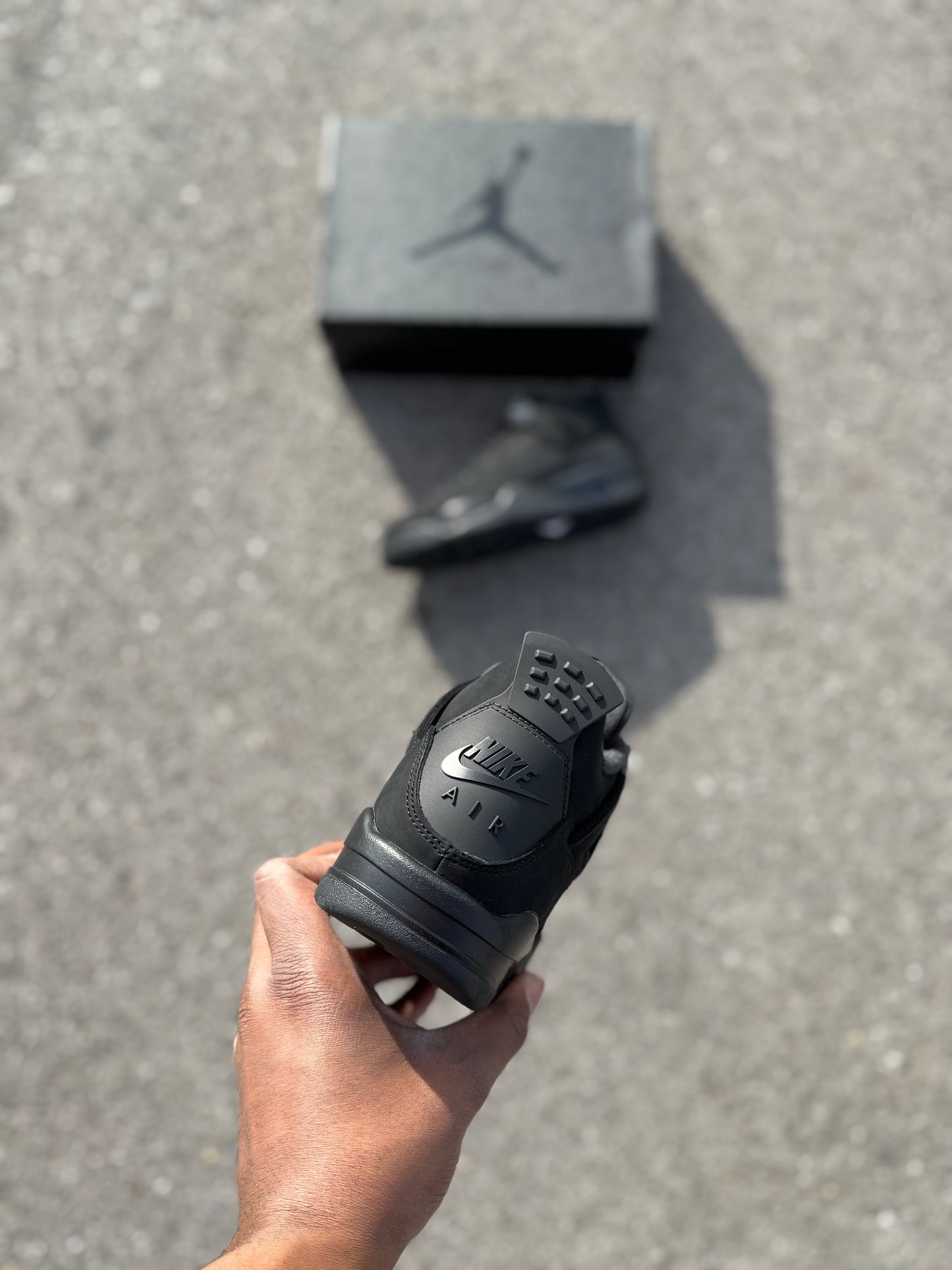 Jordan 4 Retro “Black Cat” (2025)