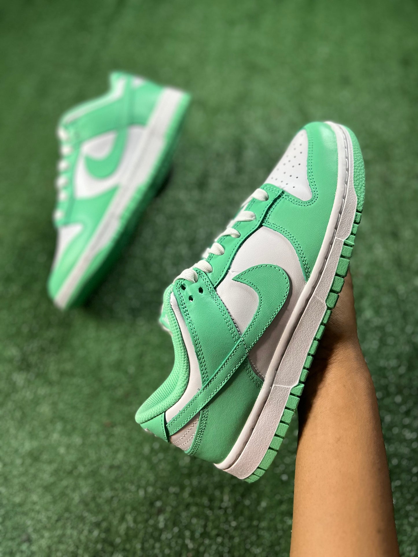 Nike Dunk Low “Green Glow”