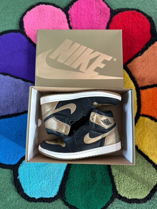 Jordan 1 Retro High OG “Black Metallic Gold”