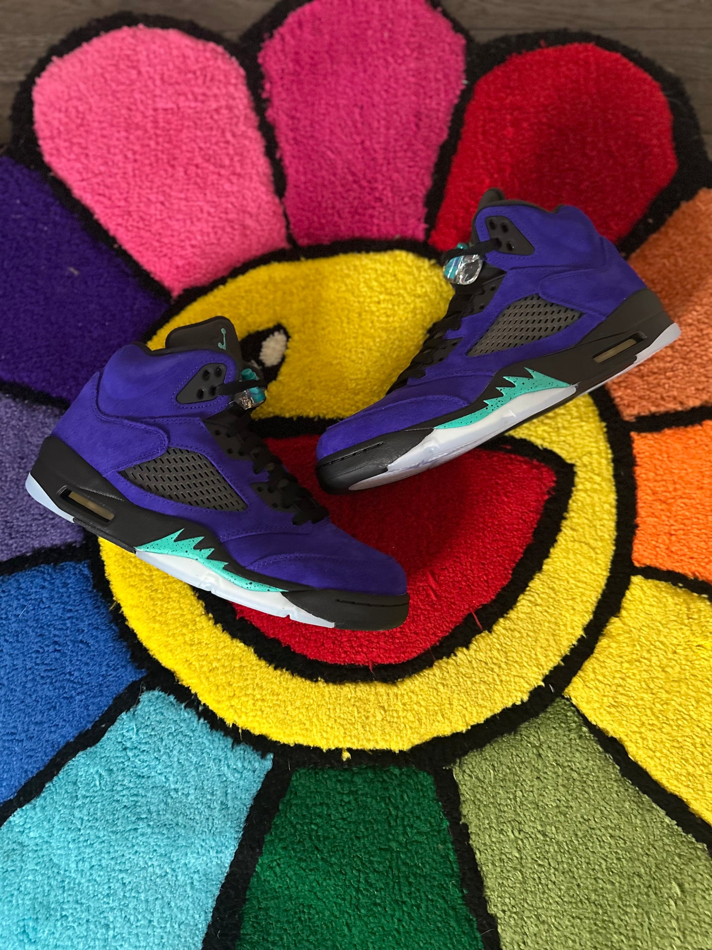 Jordan 5 Retro “Alternate Grape”