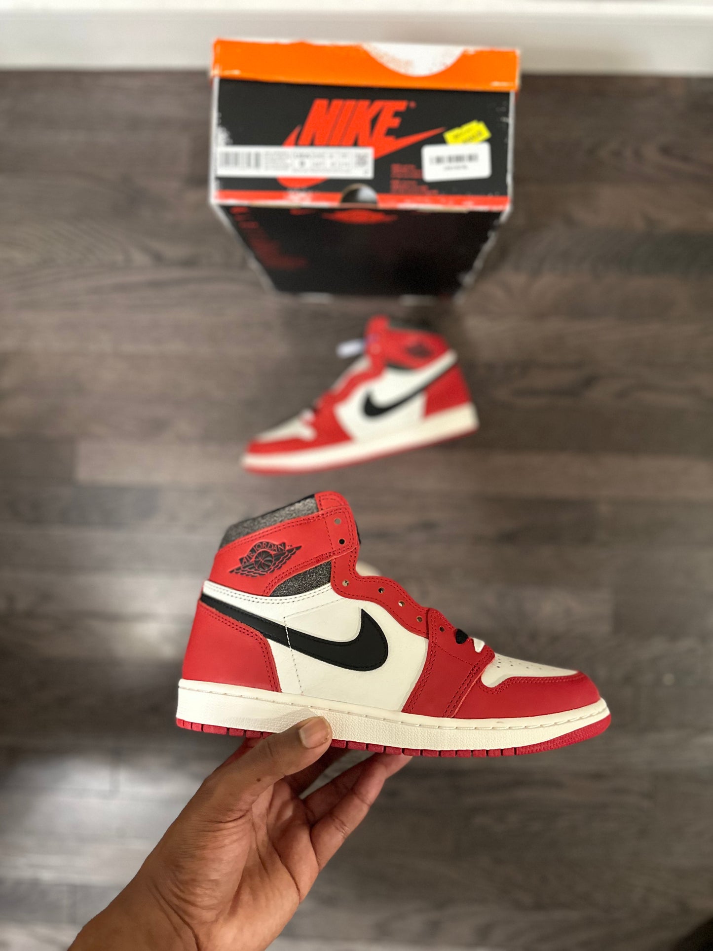 Air Jordan 1 Retro High OG “ Chicago Lost And Found”