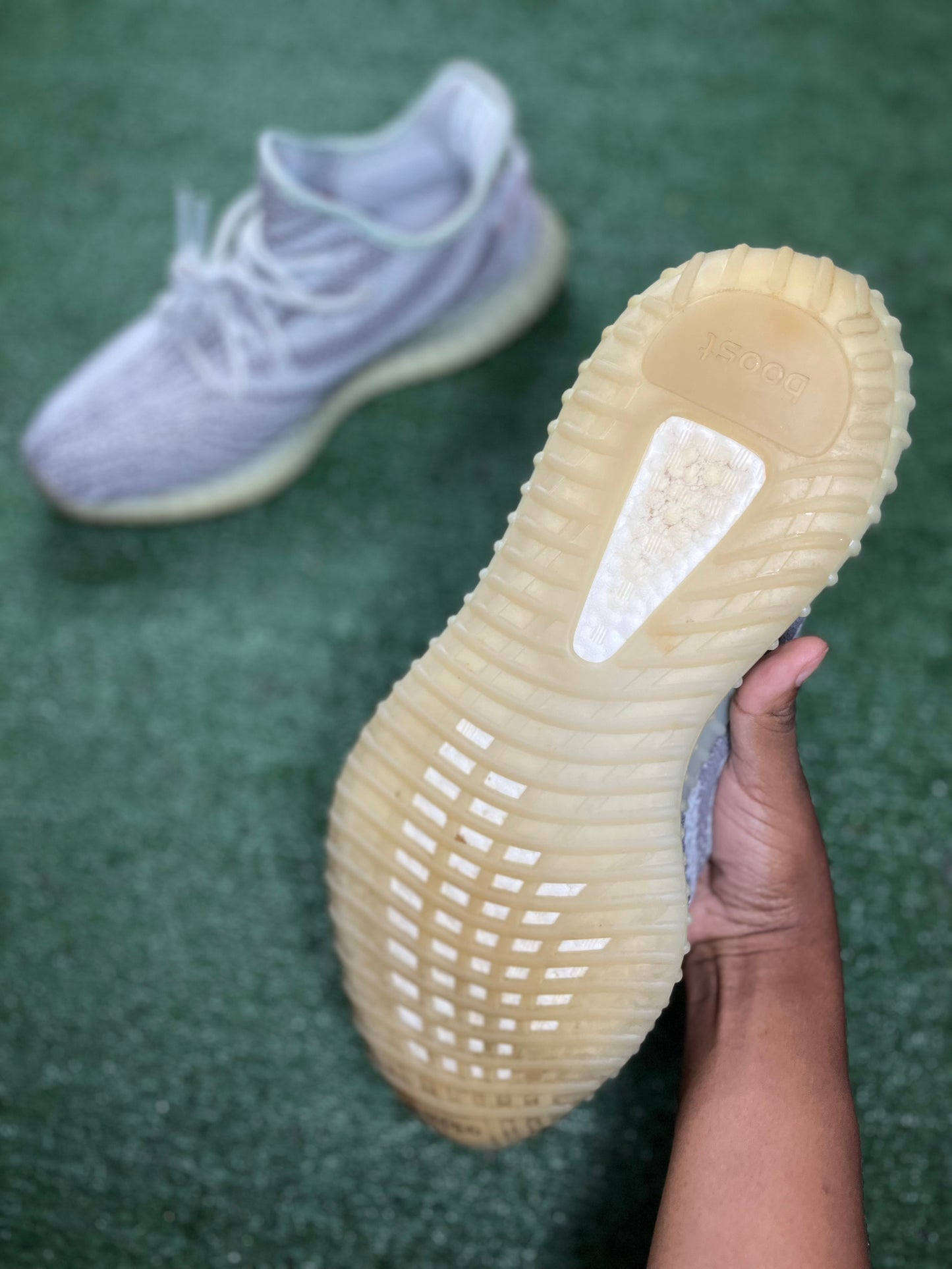 Yeezy  Boost 350 V2
“Blue Tint”