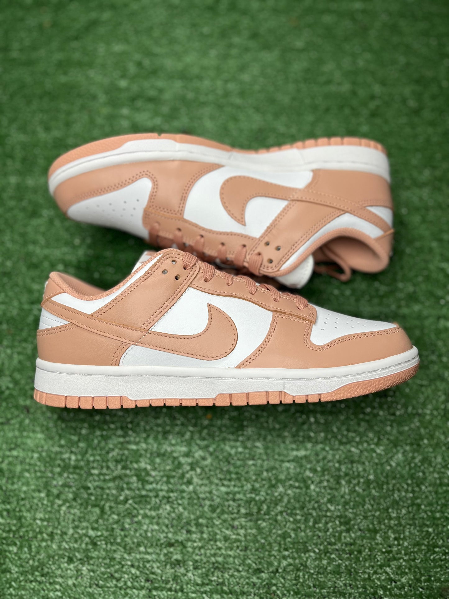 Nike Dunk Low “Rose Whisper”