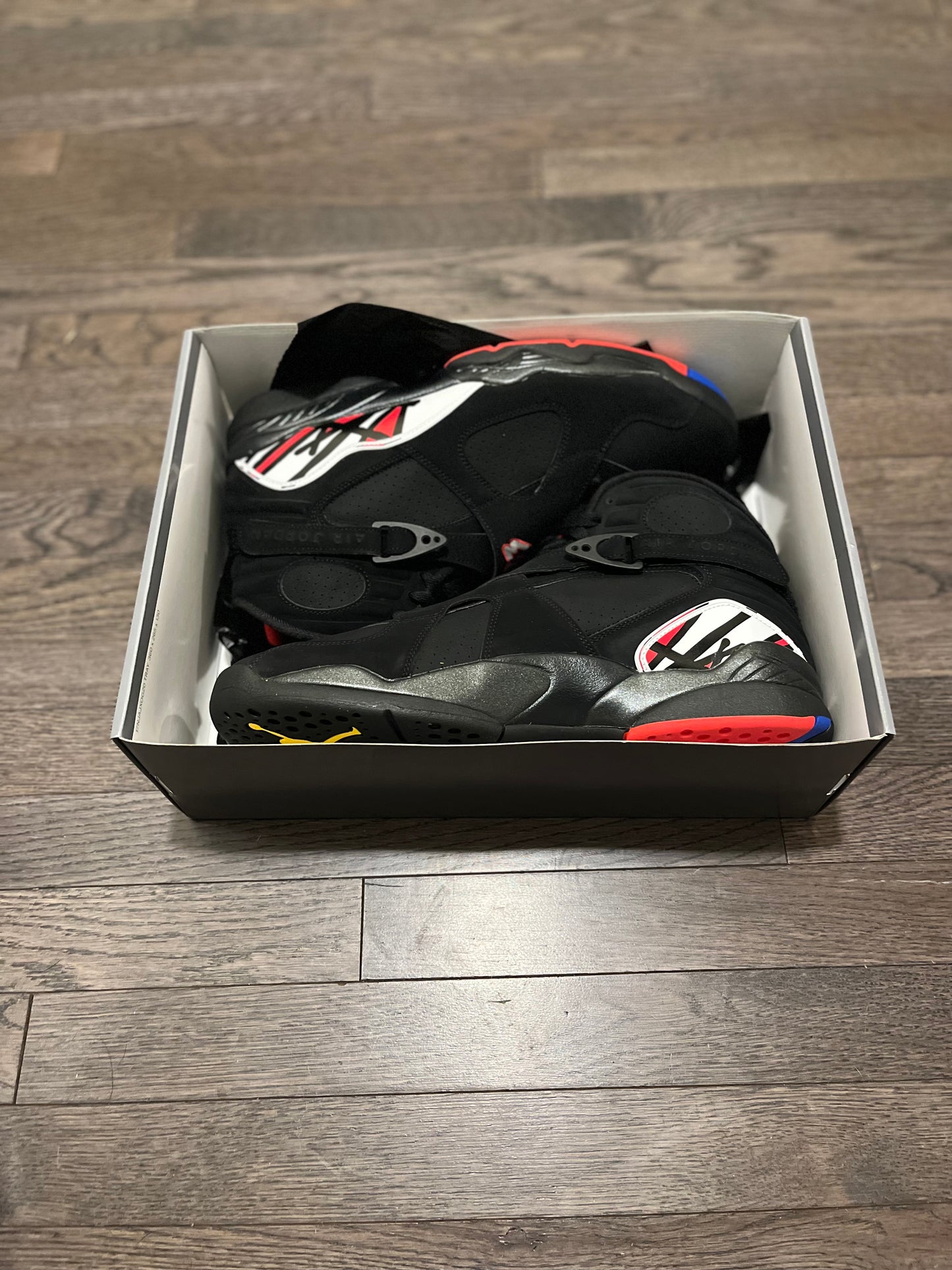 Air Jordan 8 Retro “Playoff” 2023