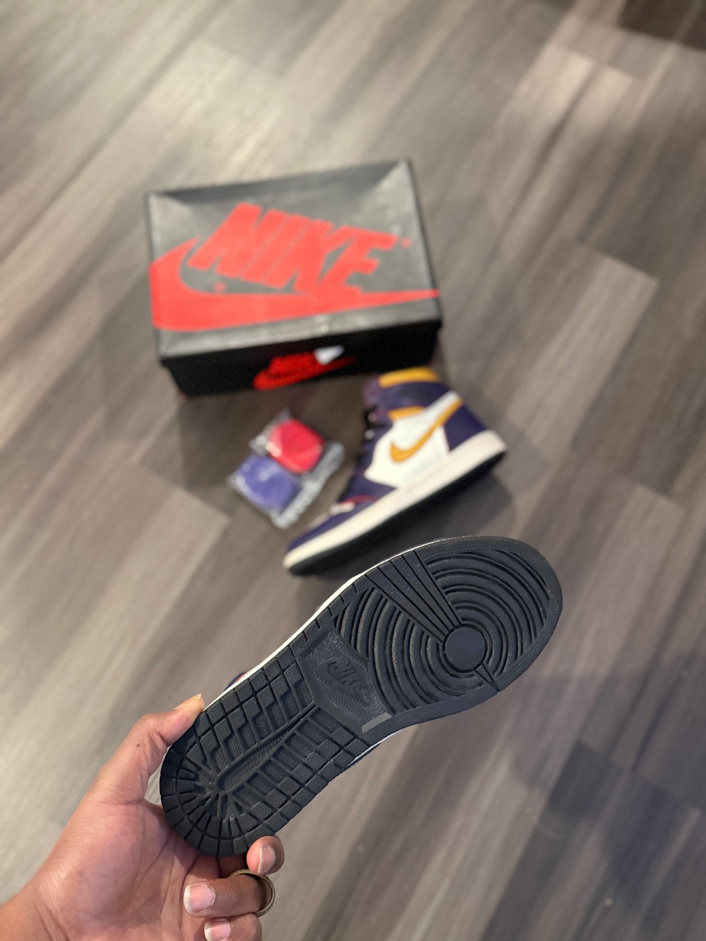 Jordan 1 Retro High OG “Defiant” SB