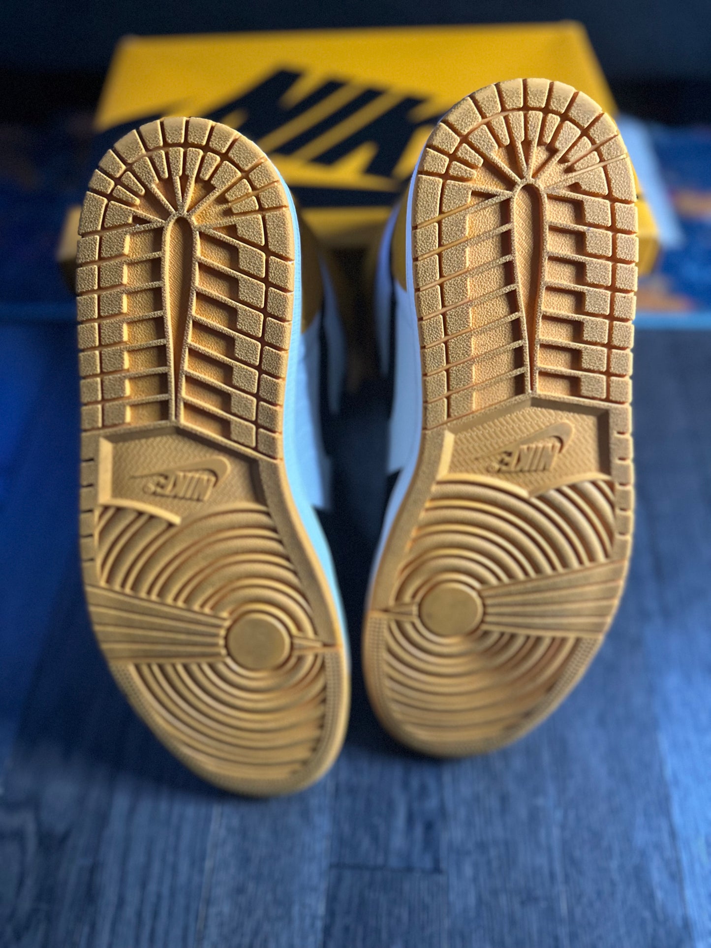 Jordan 1 Retro High OG “Taxi”