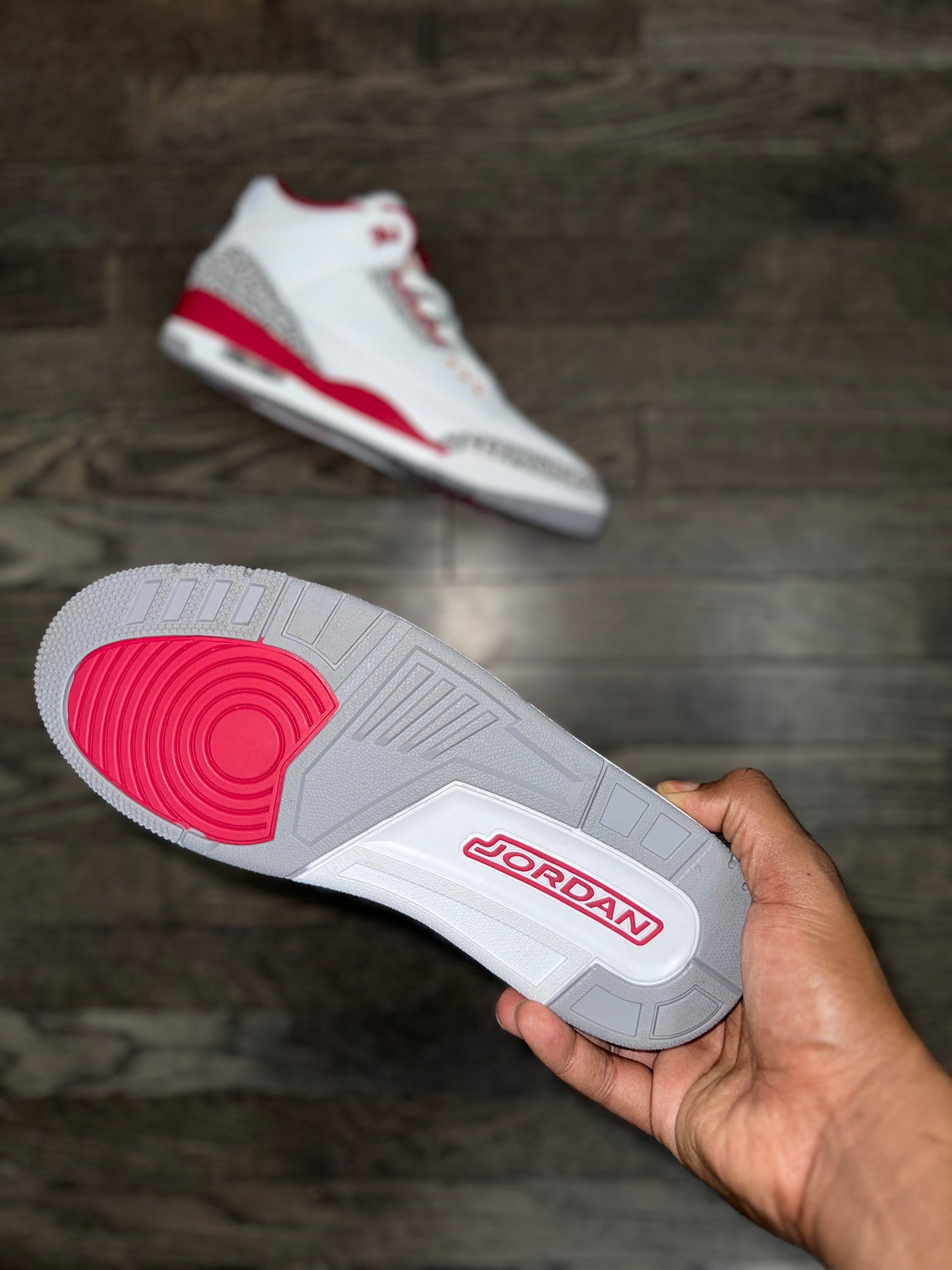 Air Jordan 3 Retro “Cardinal Red”