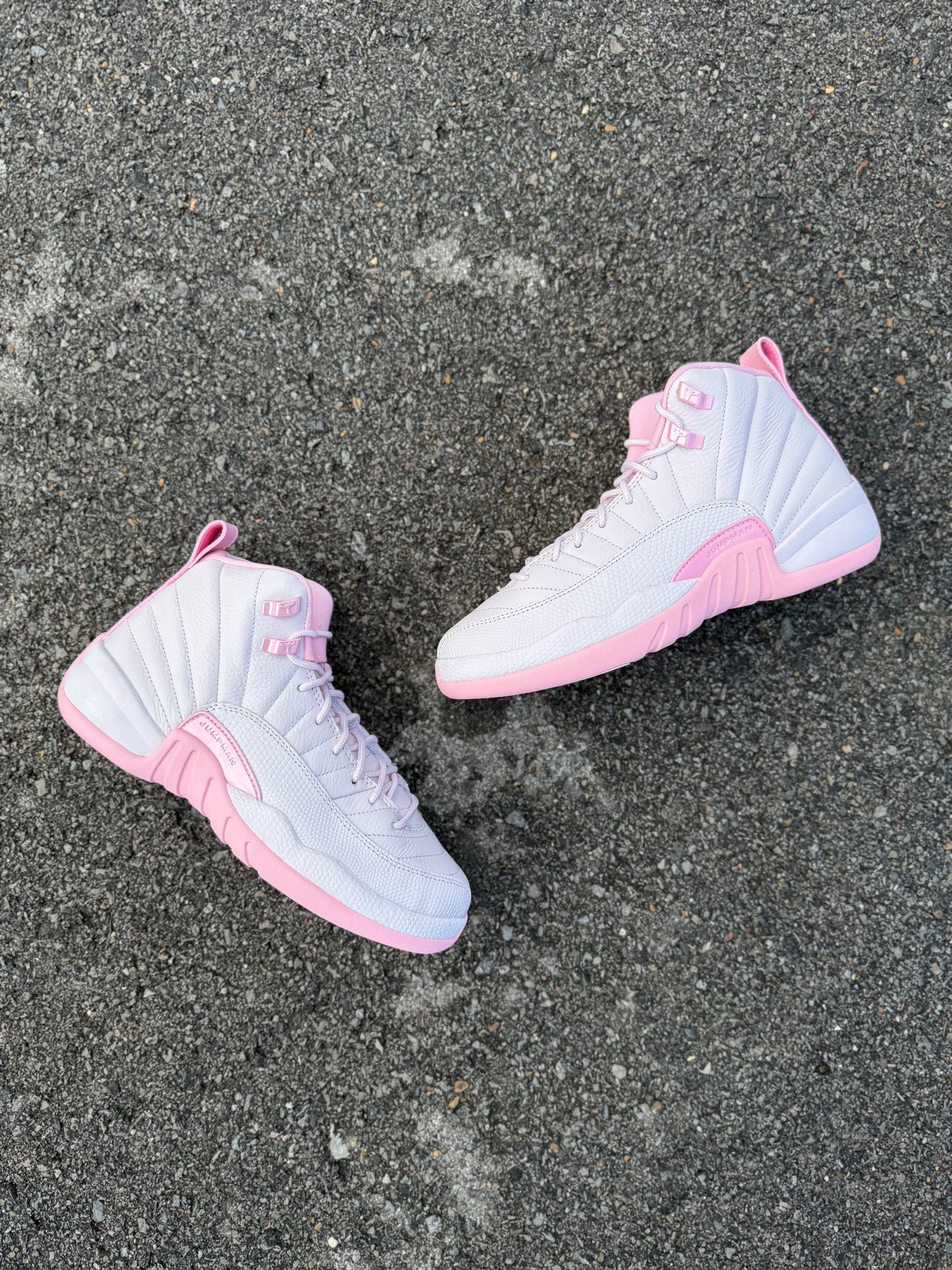 Jordan 12 Retro “Pink Pearls l”