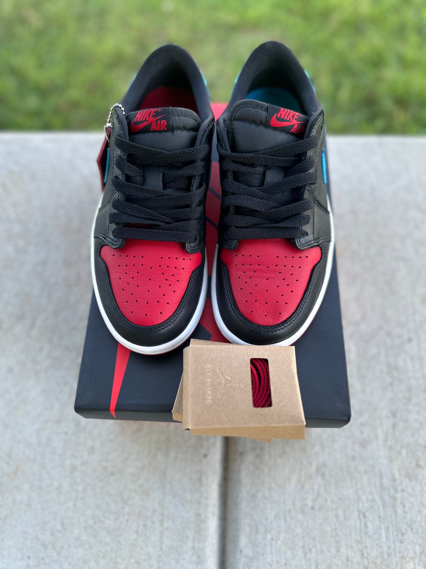 Jordan 1 Retro Low OG “NC to CHI (W)
