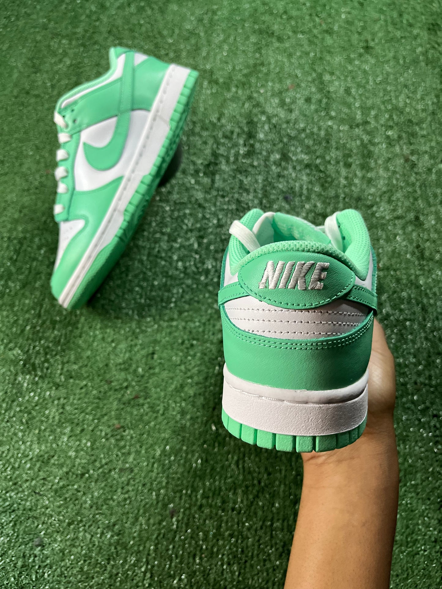 Nike Dunk Low “Green Glow”