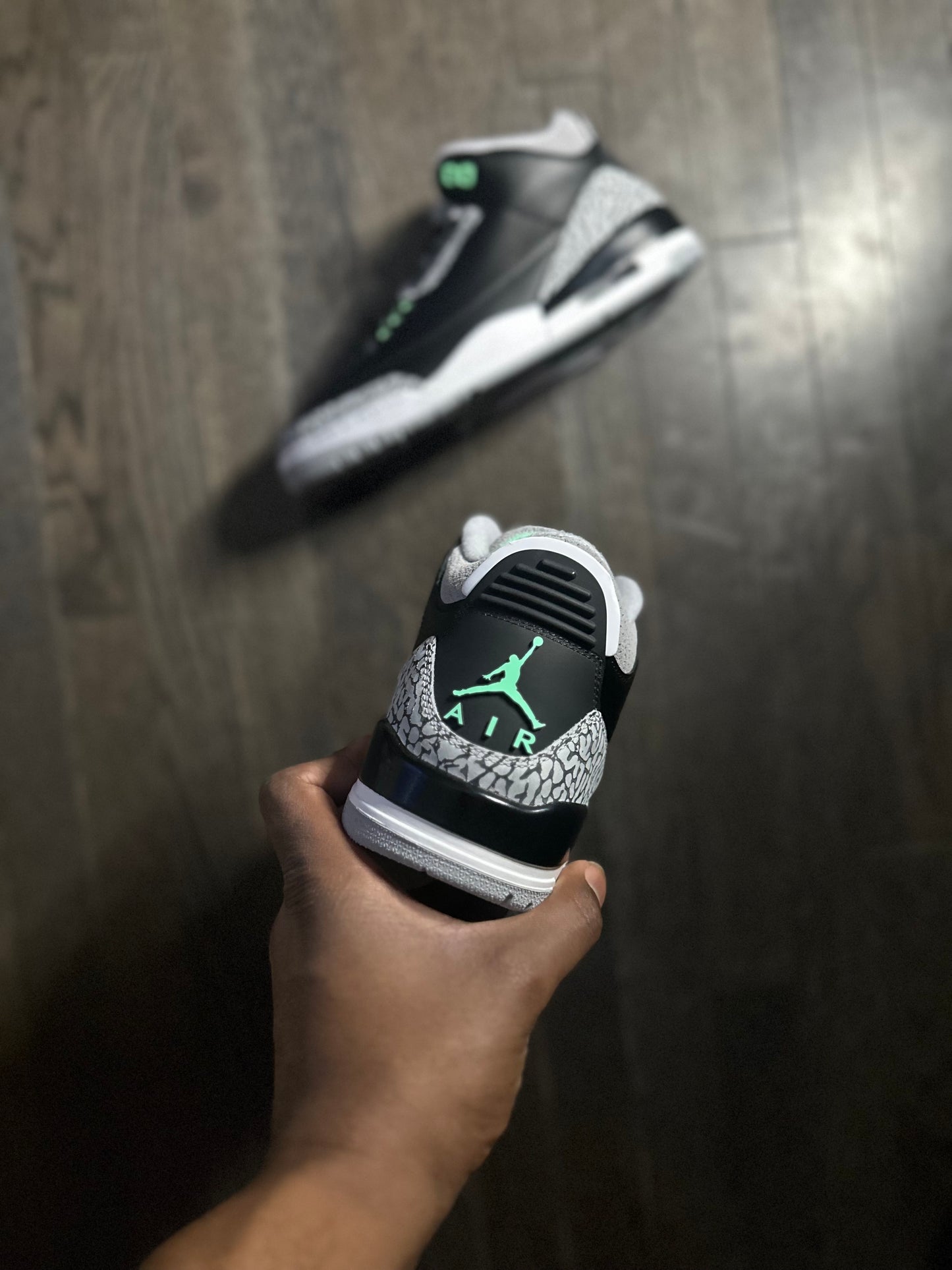 Jordan 3 Retro “Green Glow”