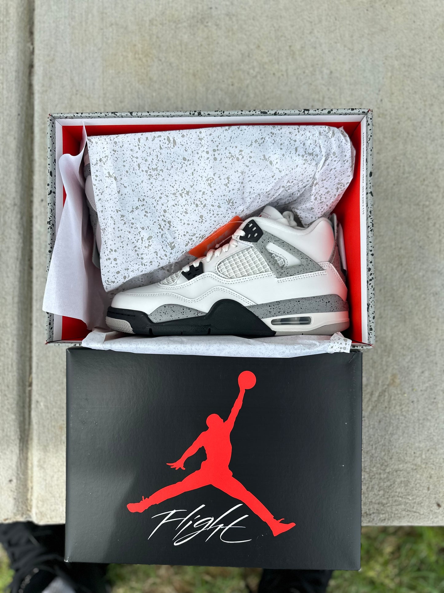 Jordan 4 Retro “White Cement” (2025)