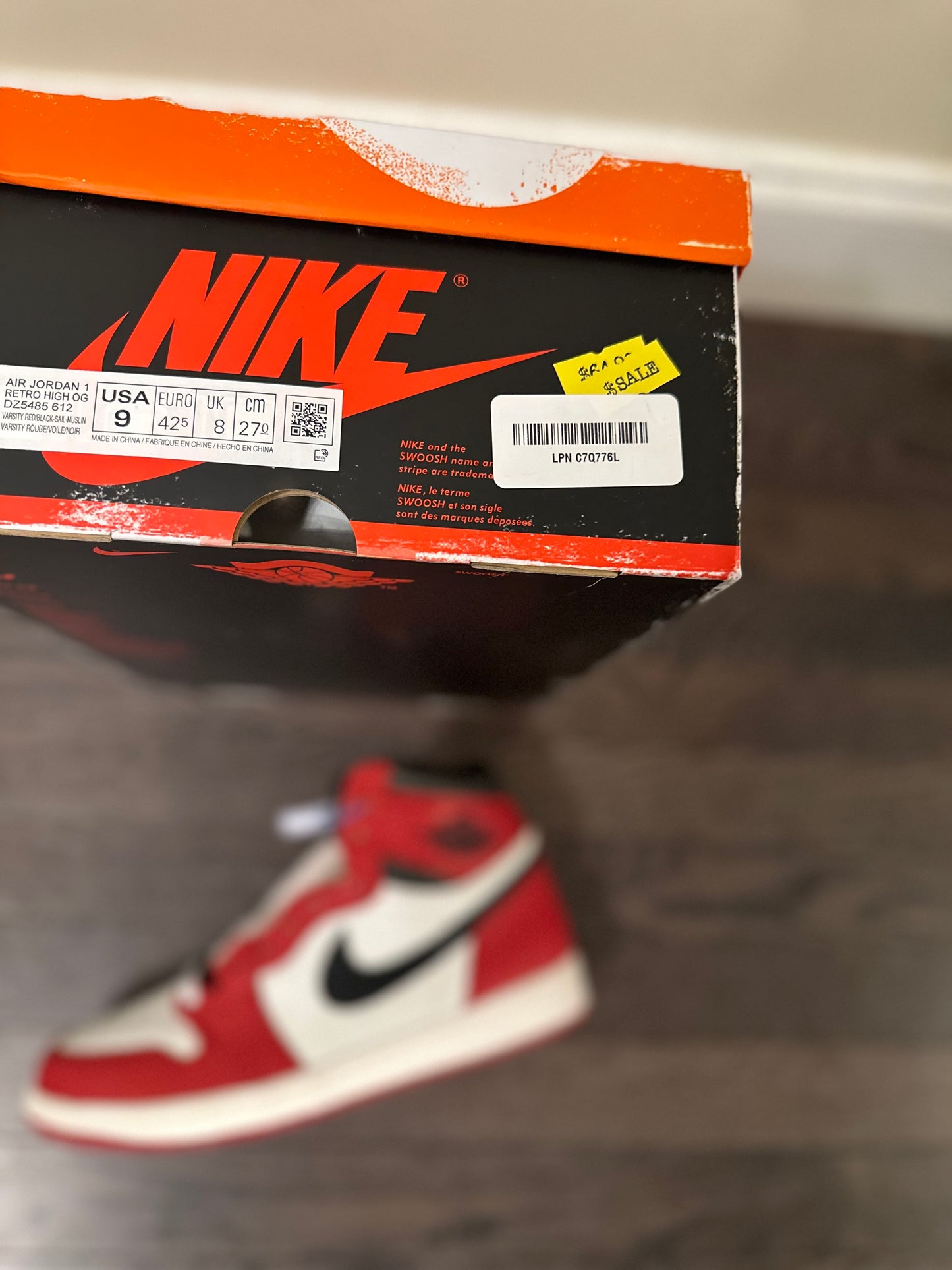 Air Jordan 1 Retro High OG “ Chicago Lost And Found”