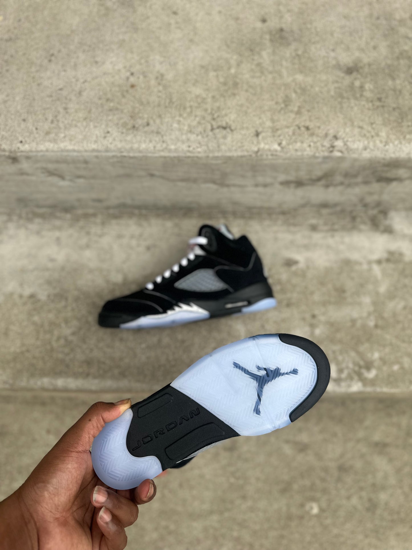 Jordan 5 Retro OG “Black Metallic Reimagined”