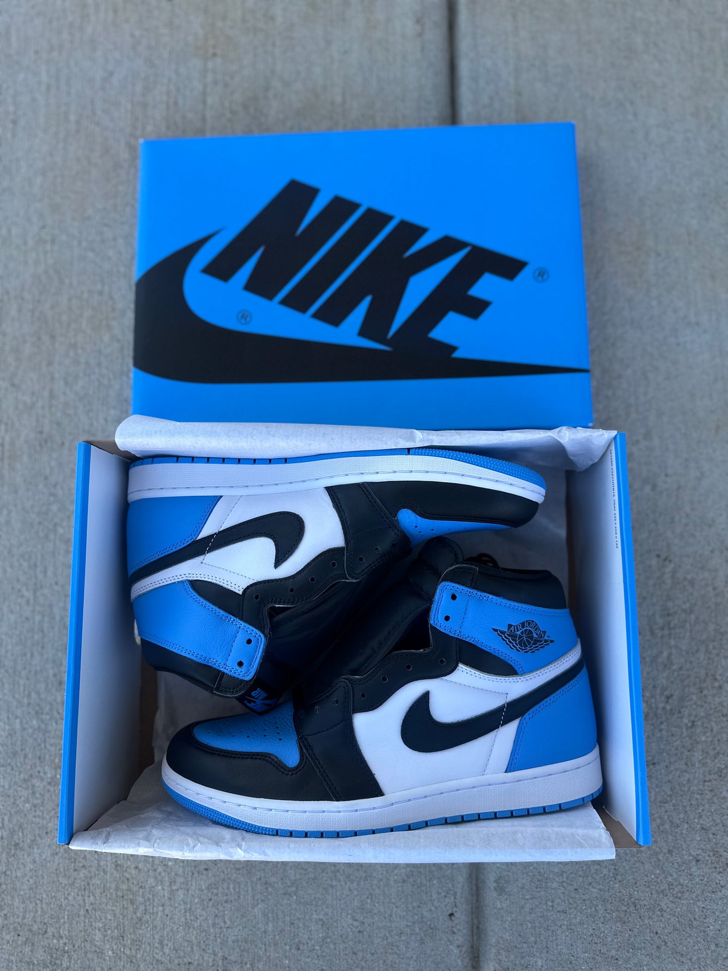 Jordan 1 Retro High “ OG UNC Toe”