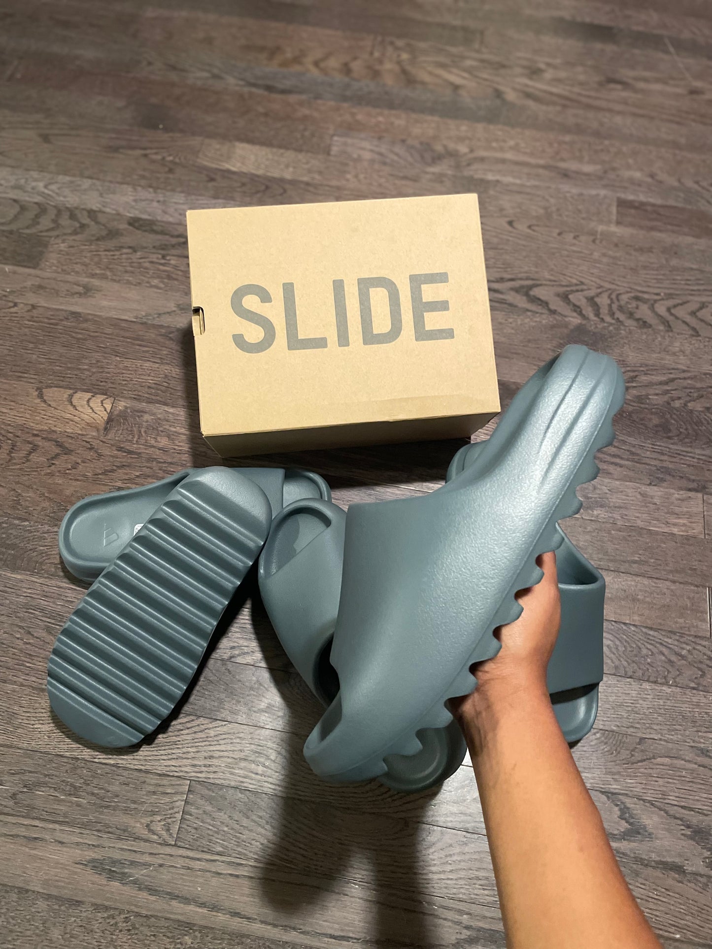 Yeezy slide “Slate Marine “