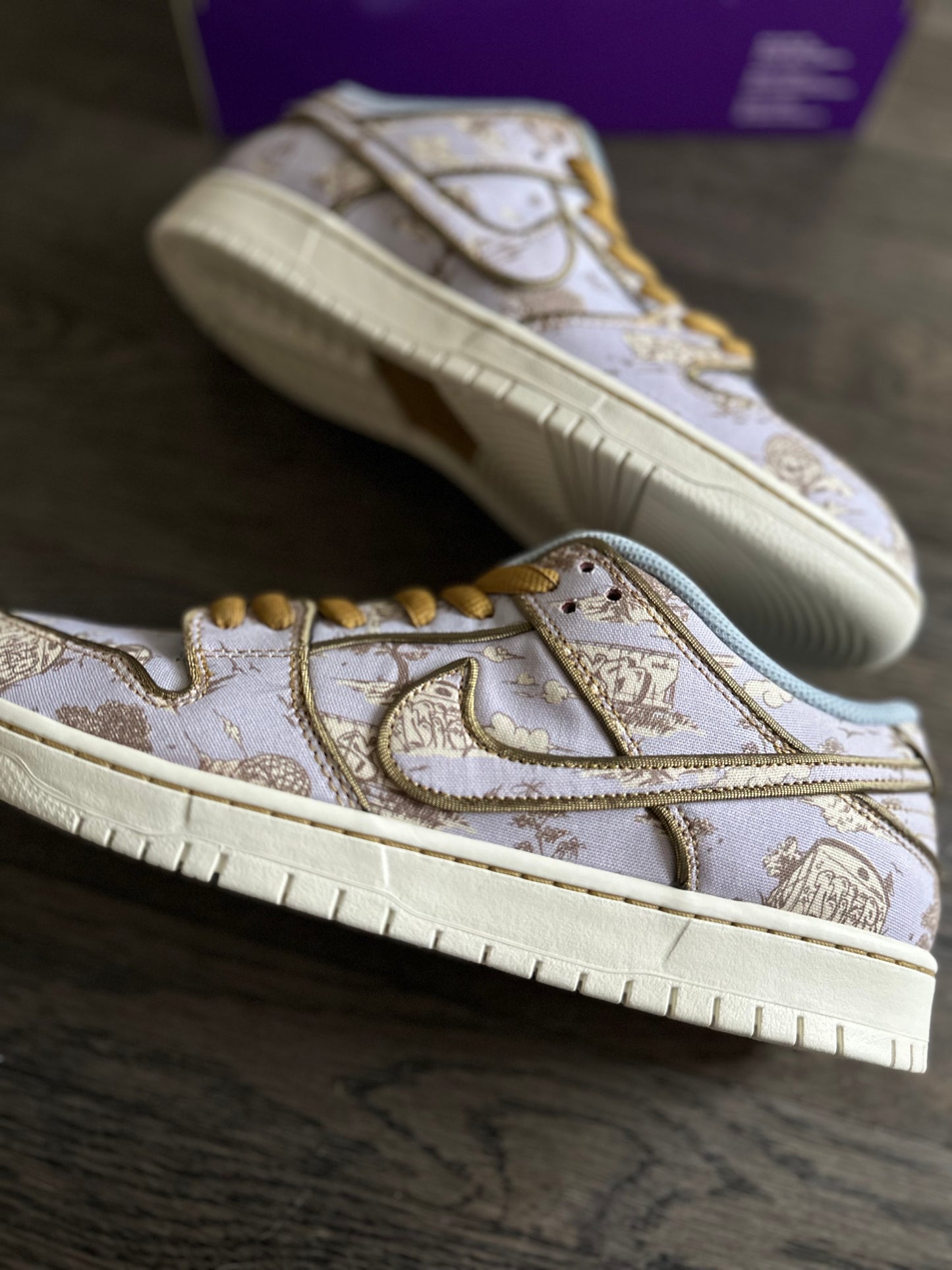 Nike SB Dunk Low PRM “City Of Style”