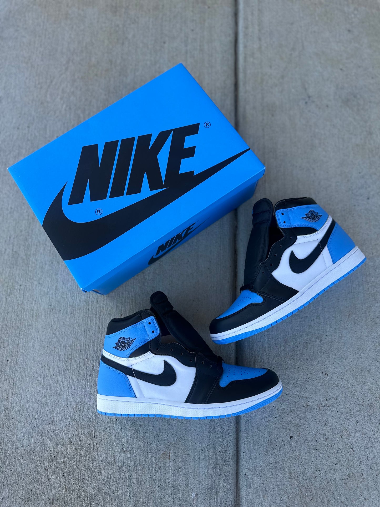 Jordan 1 Retro High “ OG UNC Toe”
