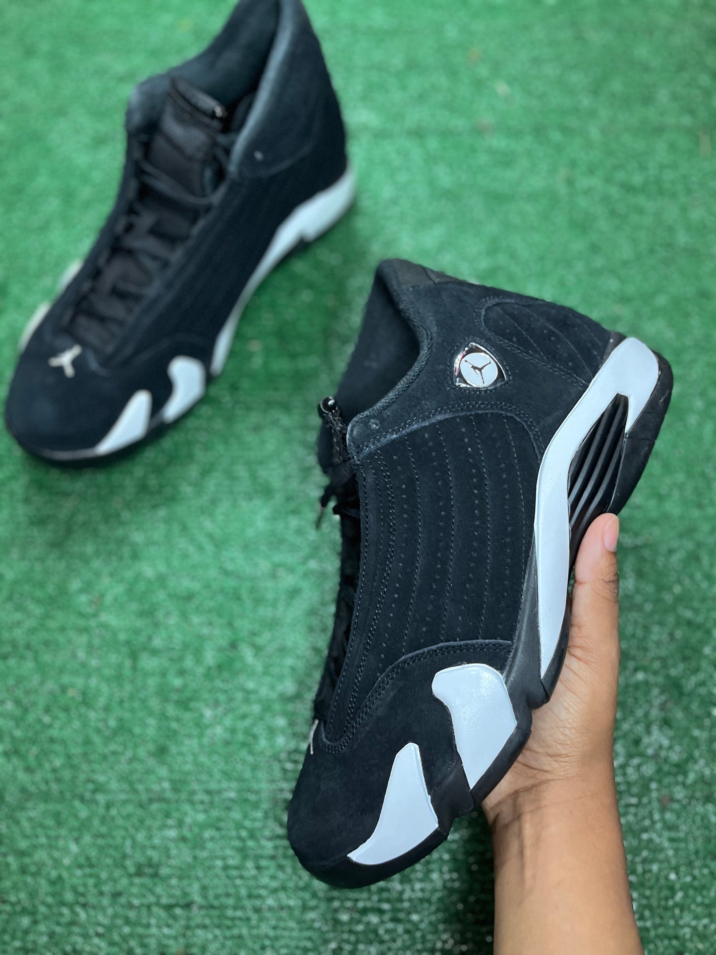 Air Jordan 14 Retro “Black White”