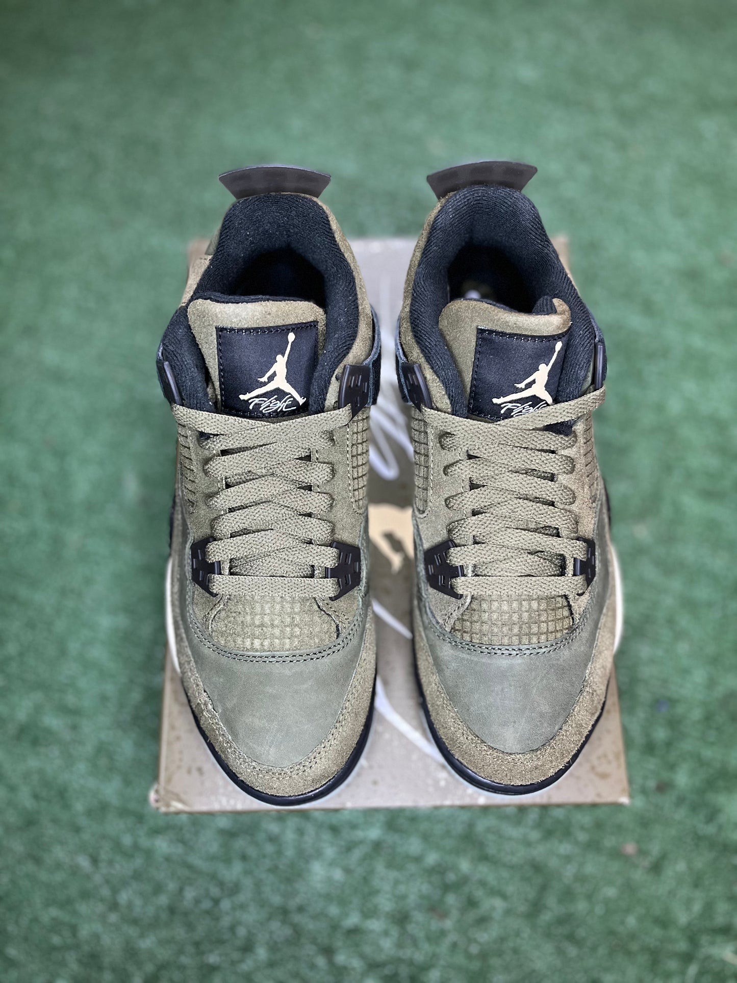 Jordan 4 Retro “Craft Olive”