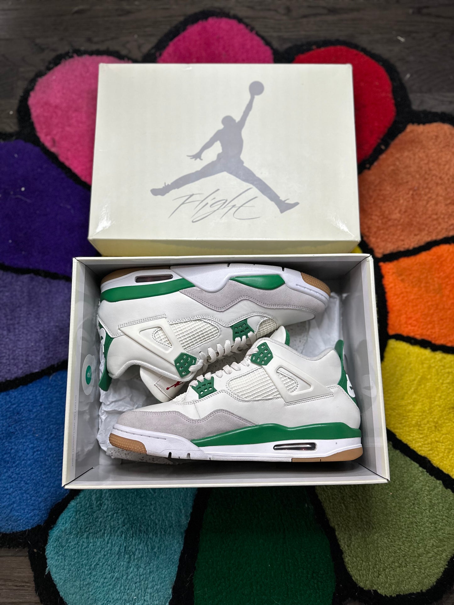 Jordan 4 Retro SB “Pine Green”