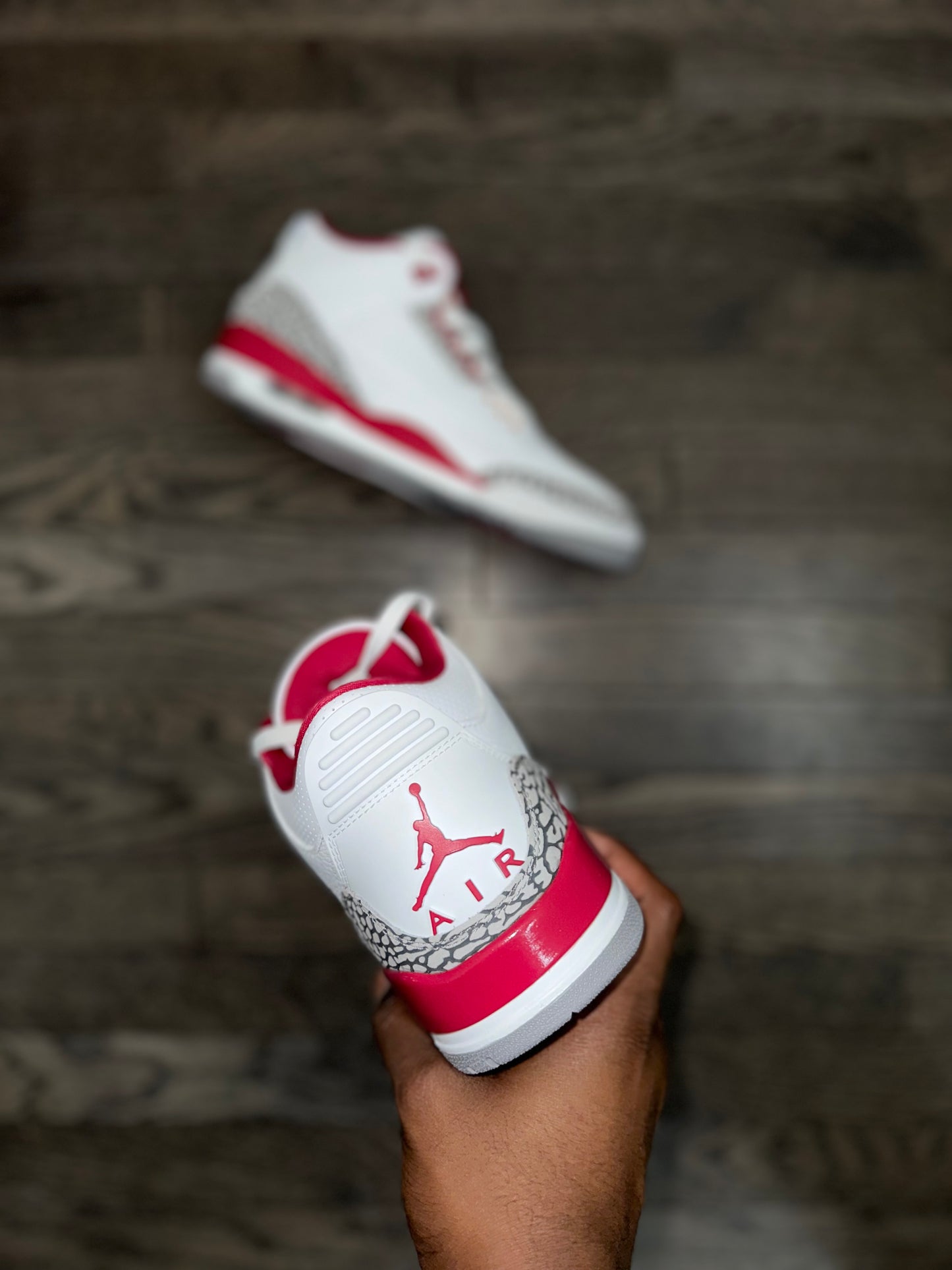 Air Jordan 3 Retro “Cardinal Red”