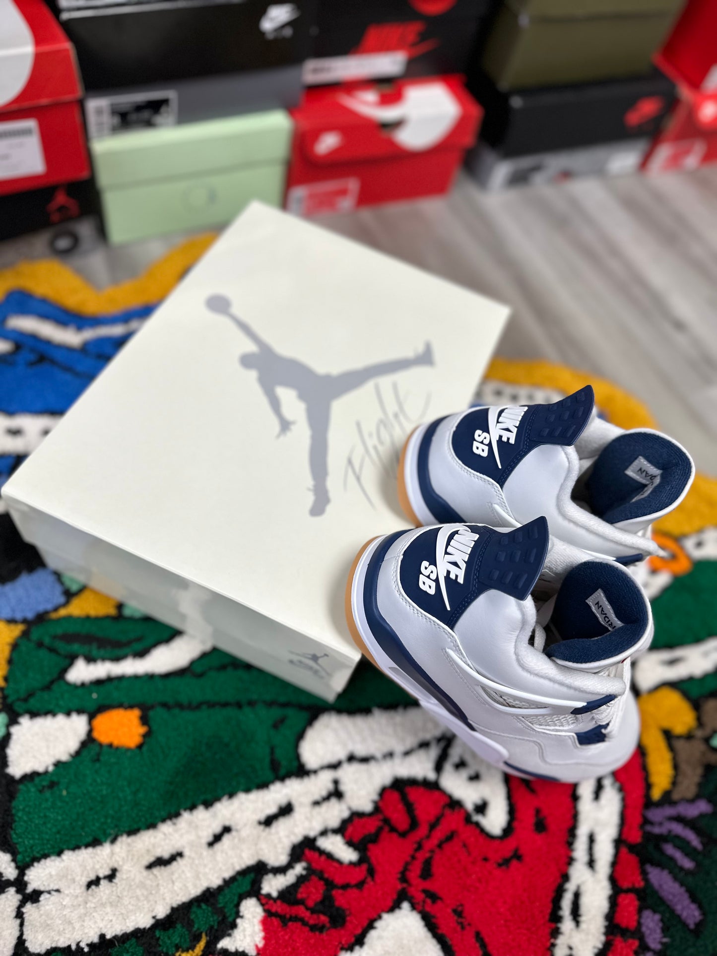 Jordan 4 Retro SB “Navy”