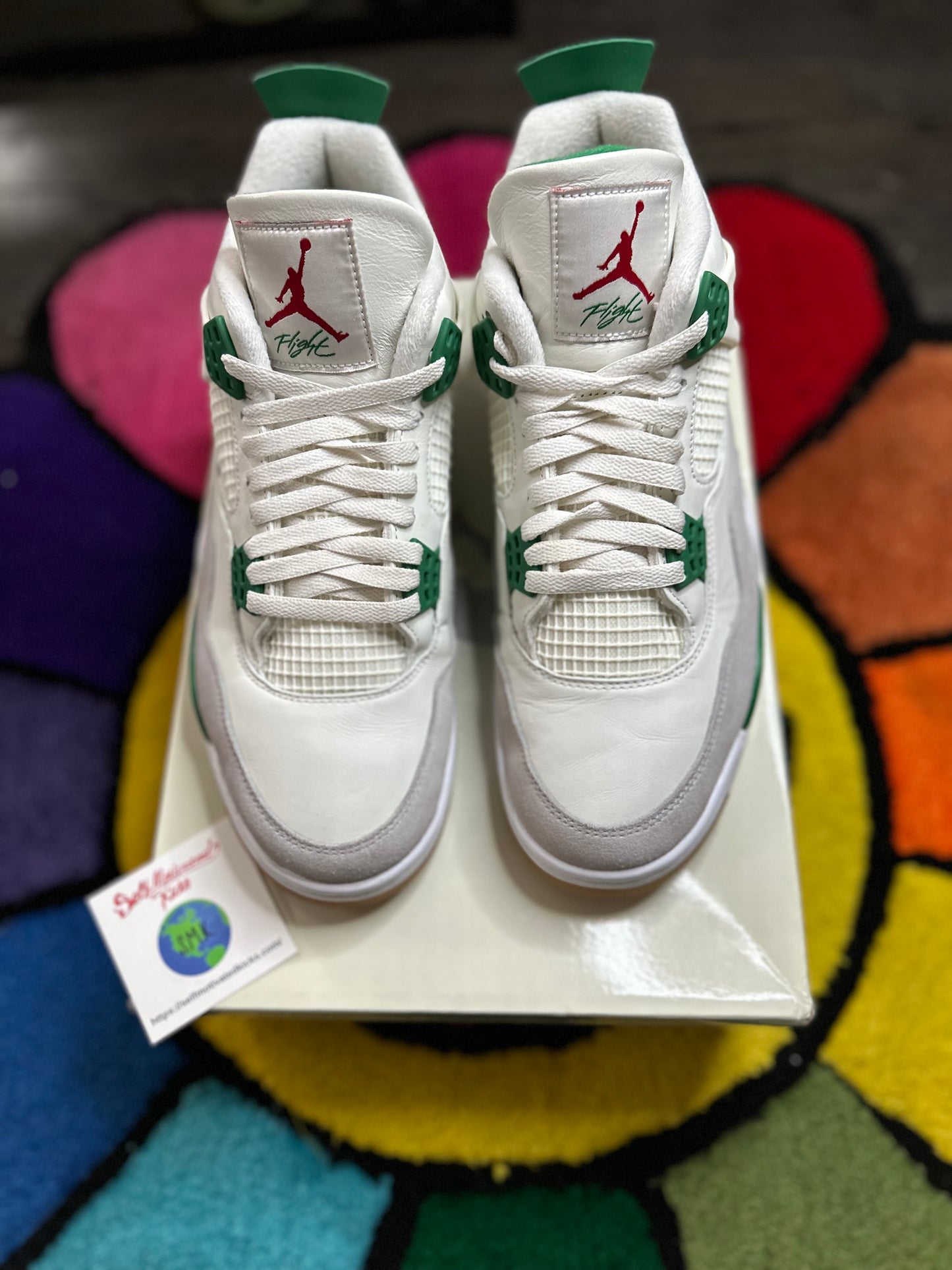 Jordan 4 Retro SB “Pine Green”