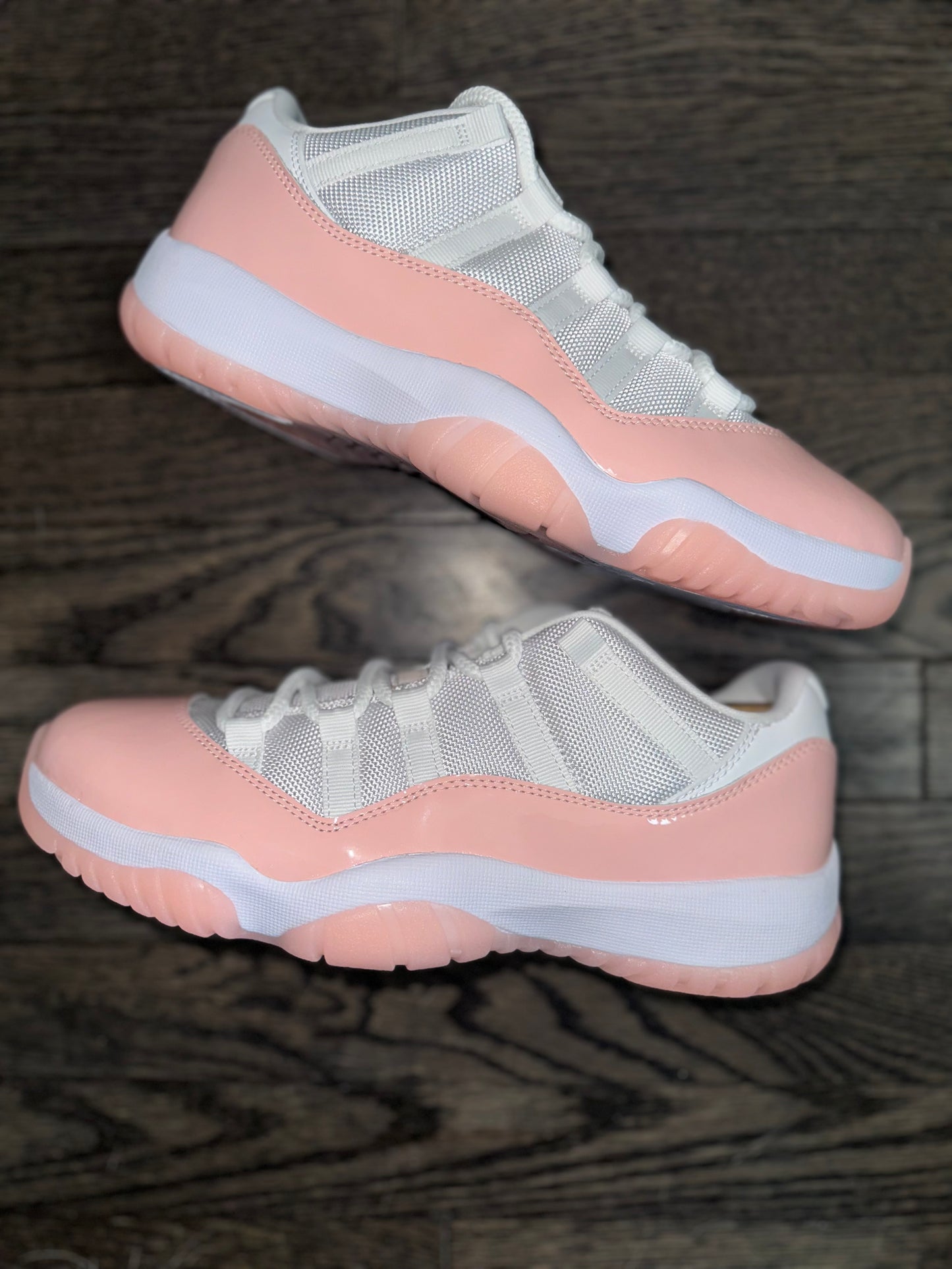 Jordan 11 Retro Low “Legend Pink”