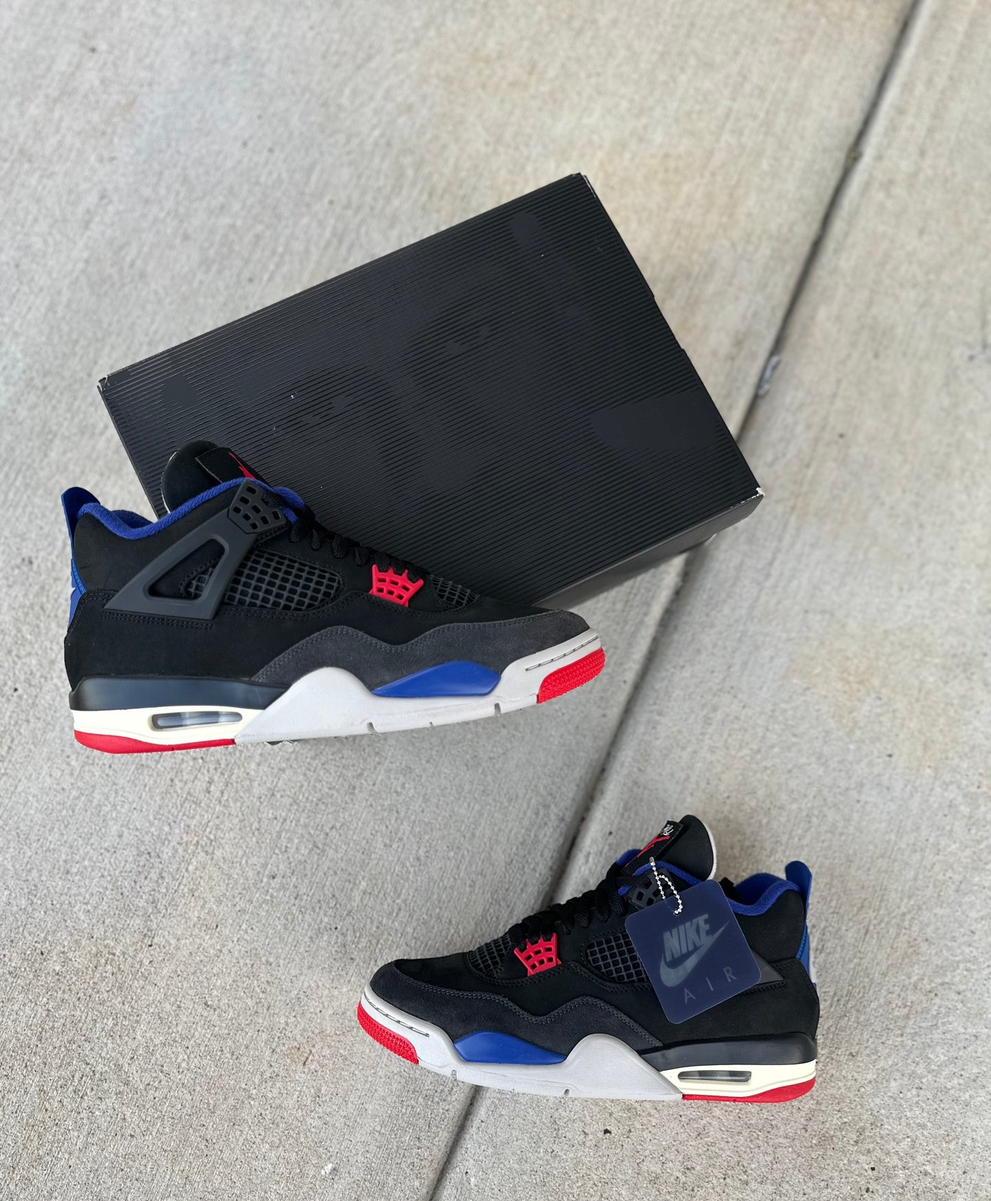 Jordan 4 Retro “Rare Air (White lettering)