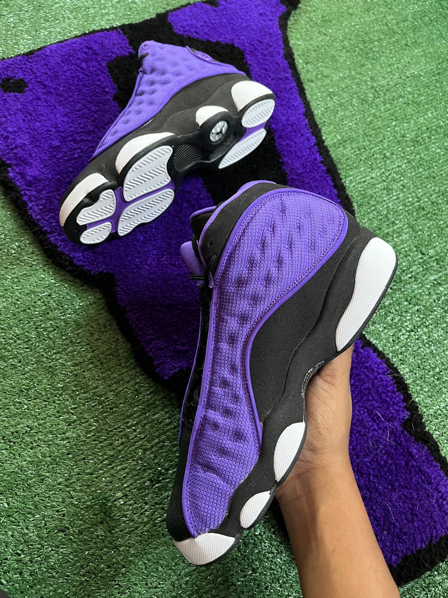 Air Jordan 13 Retro “Purple Venom”